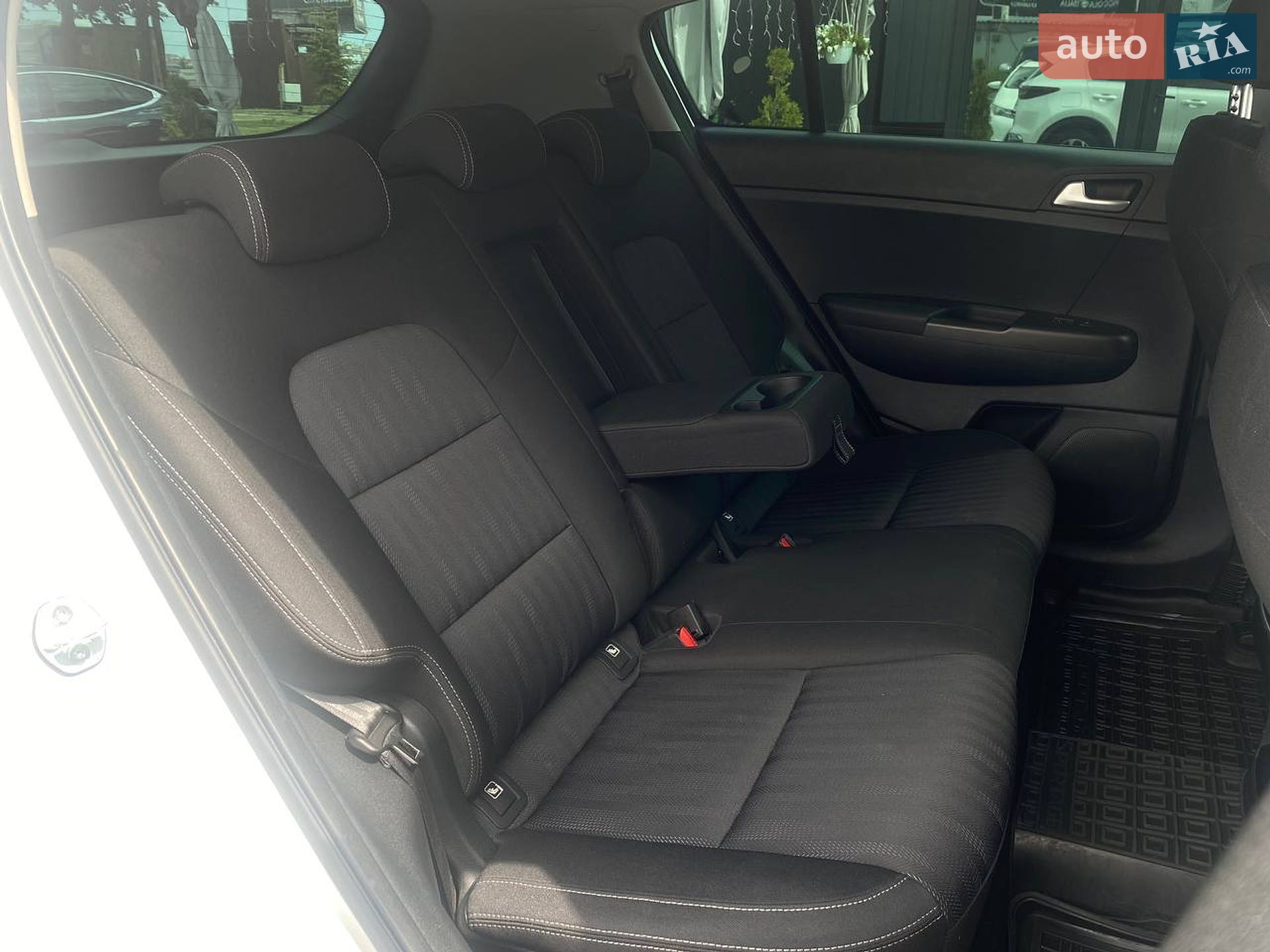 Kia Sportage 2020 VIN U5YPG812HLL887021 фото оголошення 29 з 47