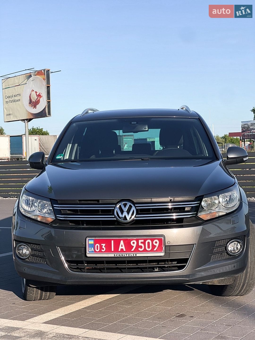 Volkswagen Tiguan 2015 VIN WVGZZZ5NZGW000779 фото оголошення 2 з 50