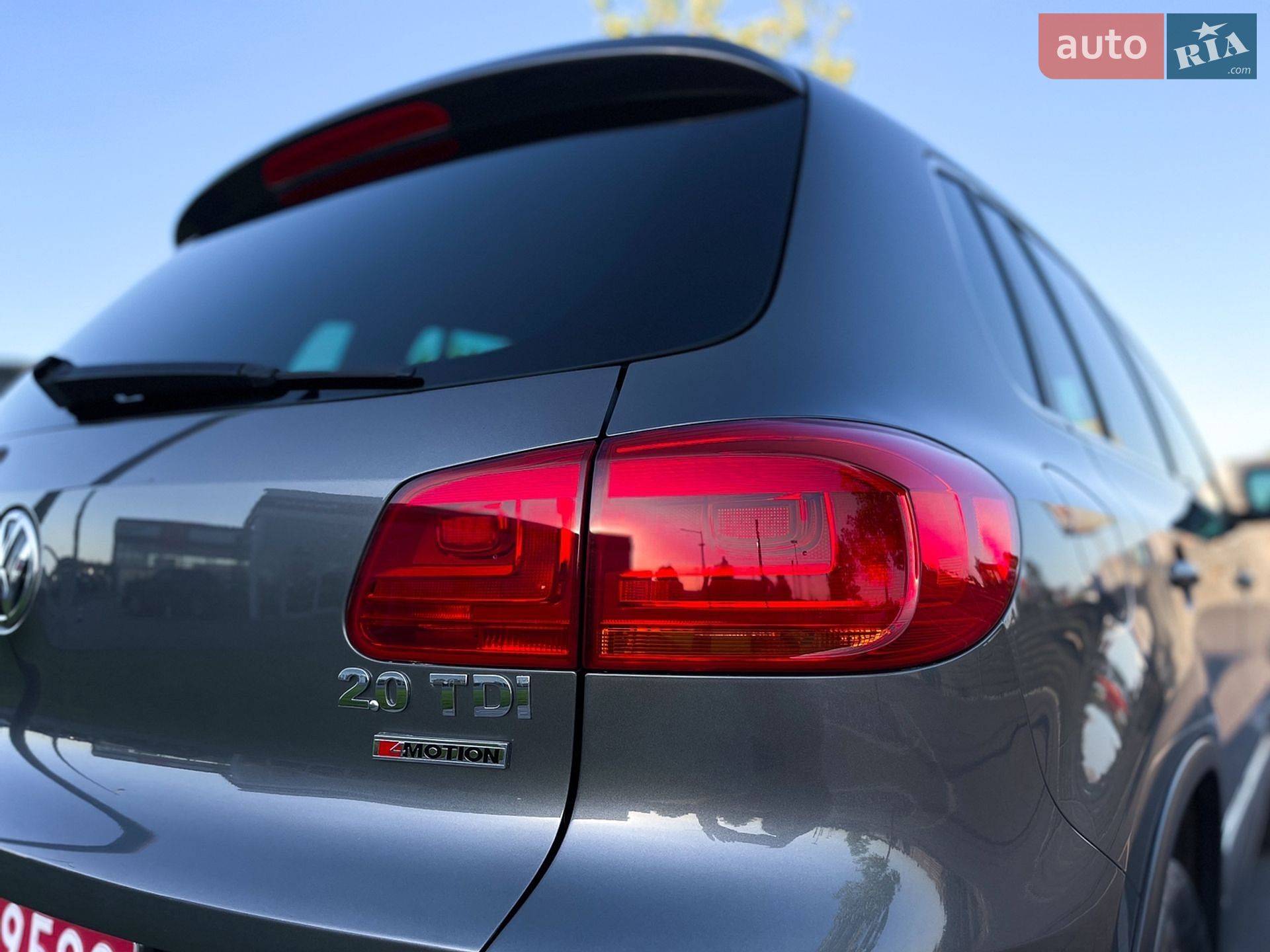 Volkswagen Tiguan 2015 VIN WVGZZZ5NZGW000779 фото оголошення 15 з 50