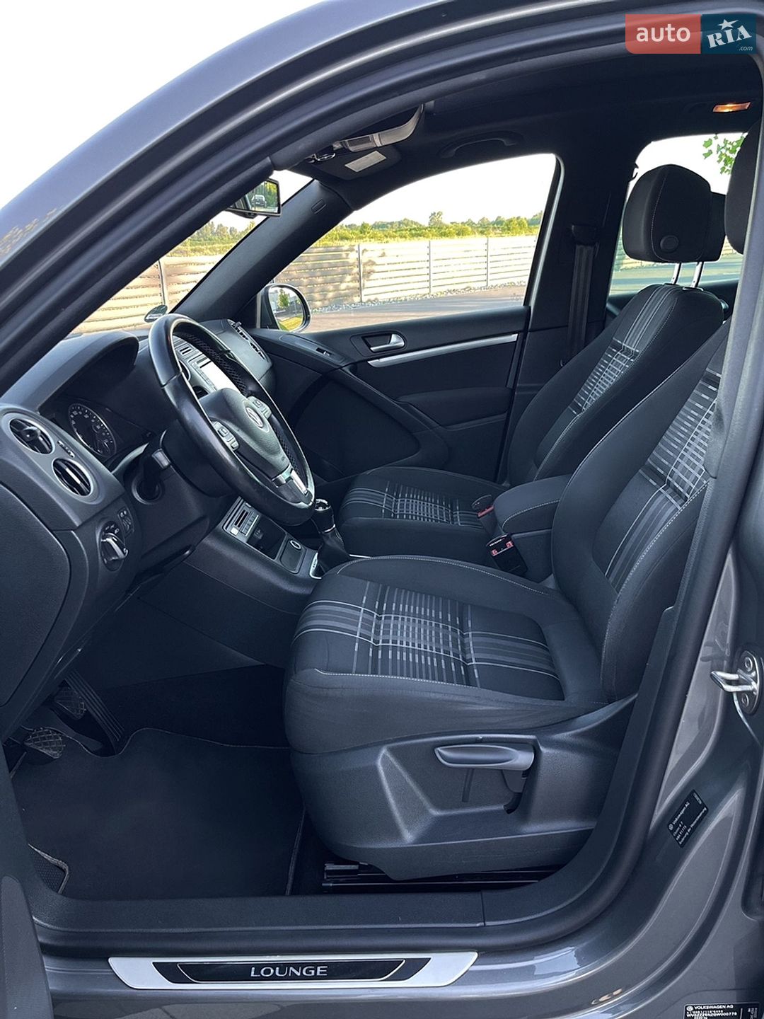 Volkswagen Tiguan 2015 VIN WVGZZZ5NZGW000779 фото оголошення 23 з 50