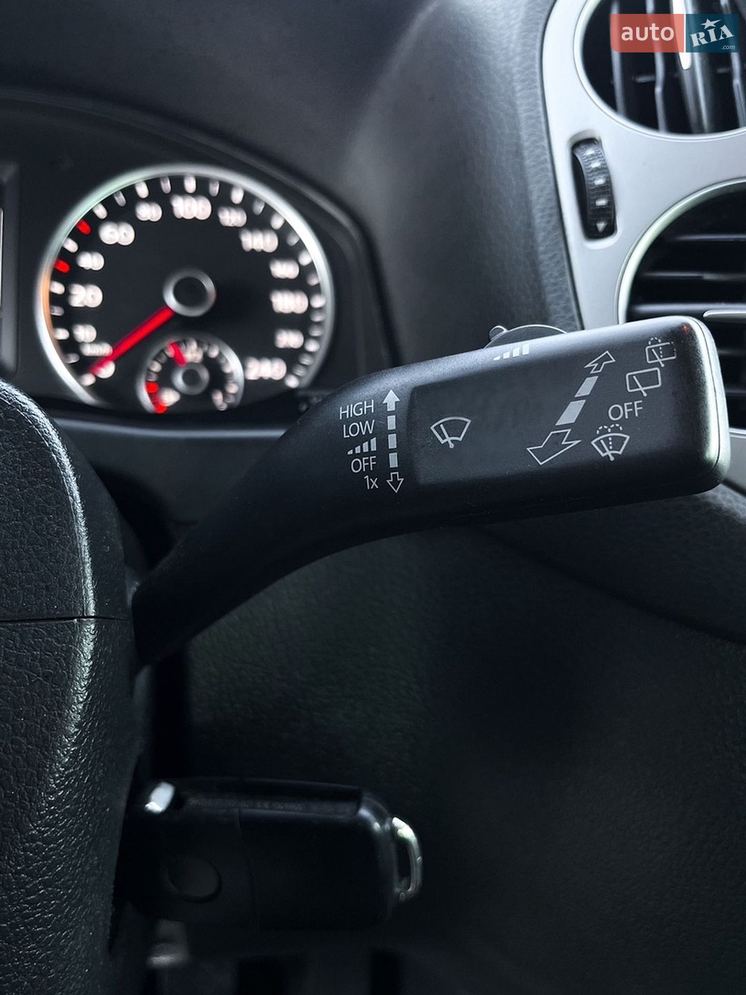 Volkswagen Tiguan 2015 VIN WVGZZZ5NZGW000779 фото оголошення 37 з 50