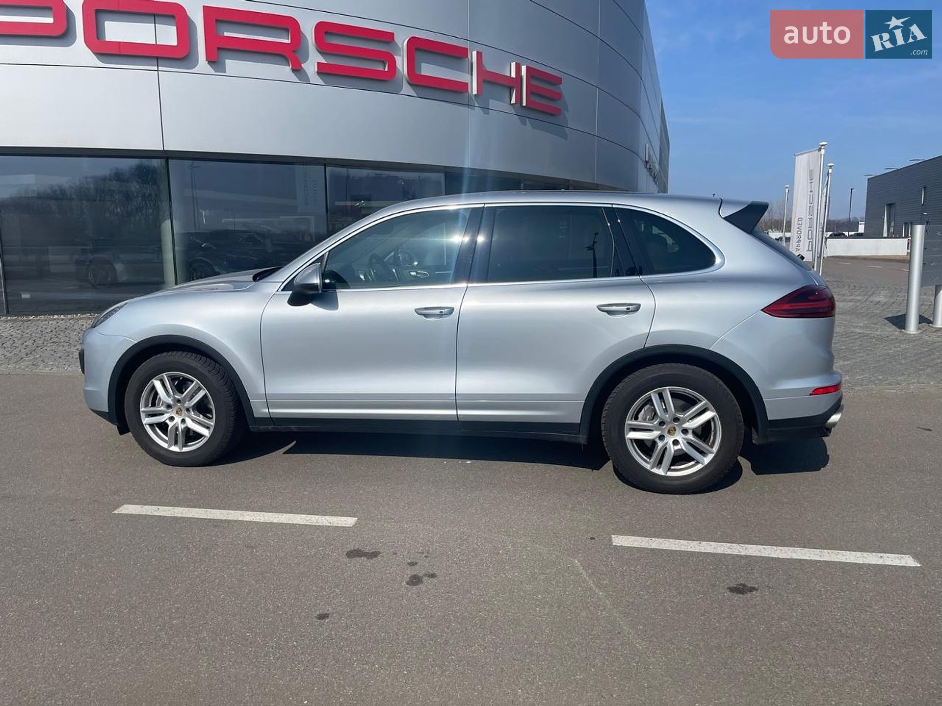 Porsche Cayenne 2015 VIN WP1ZZZ92ZGLA05232 фото оголошення 6 з 28