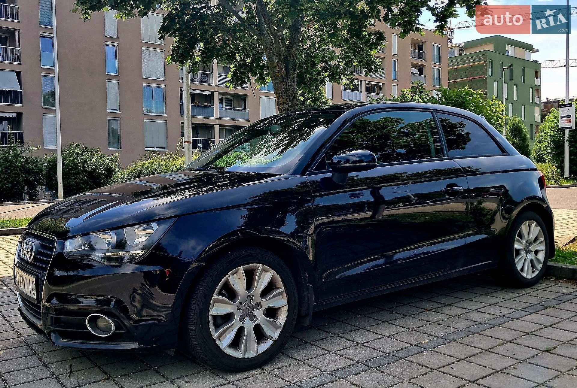 Audi A1 2010 VIN WAUZZZ8X0BB008851 фото оголошення 3 з 10