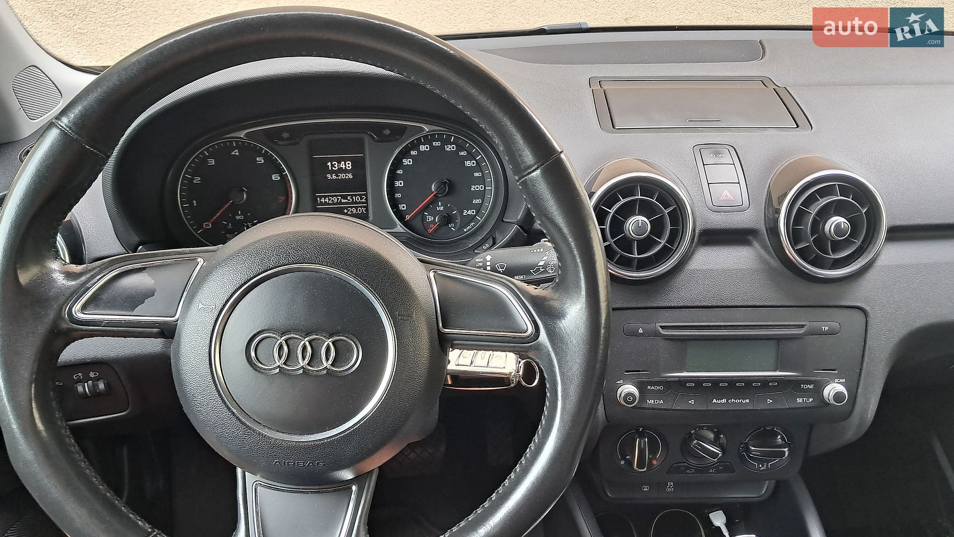 Audi A1 2010 VIN WAUZZZ8X0BB008851 фото оголошення 9 з 10