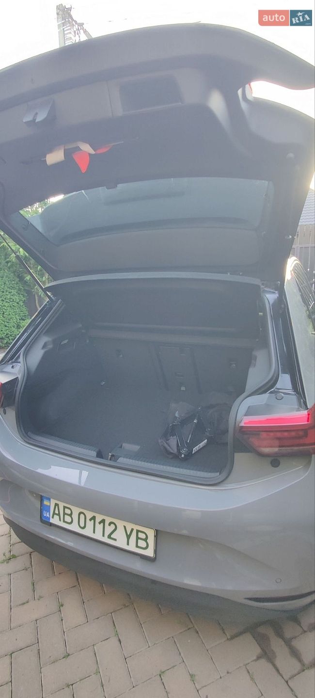 Volkswagen ID.3 2024 VIN WVWZZZE12RP015140 фото оголошення 17 з 24