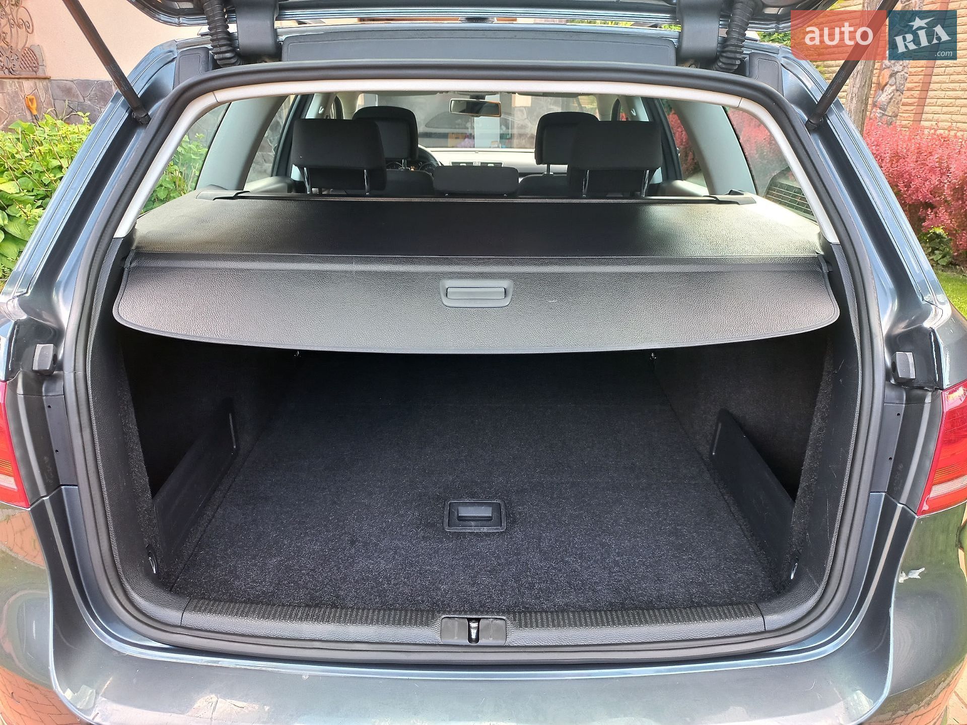 Volkswagen Passat 2012 VIN WVWZZZ3CZCE104904 фото оголошення 39 з 47