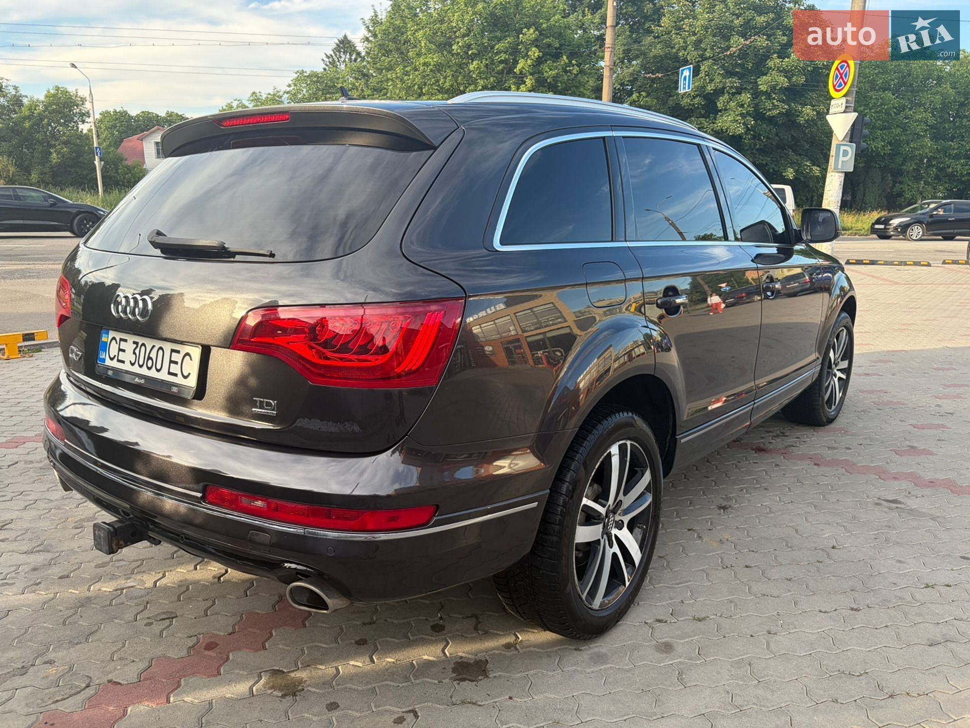 Audi Q7 2015 VIN WA1LMAFE3FD018871 фото оголошення 7 з 18