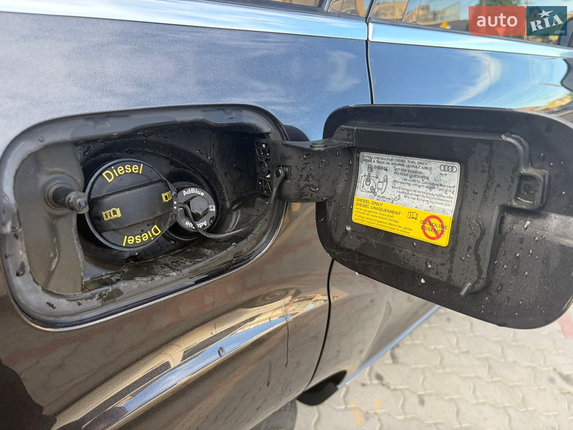 Audi Q7 2015 VIN WA1LMAFE3FD018871 фото оголошення 9 з 18
