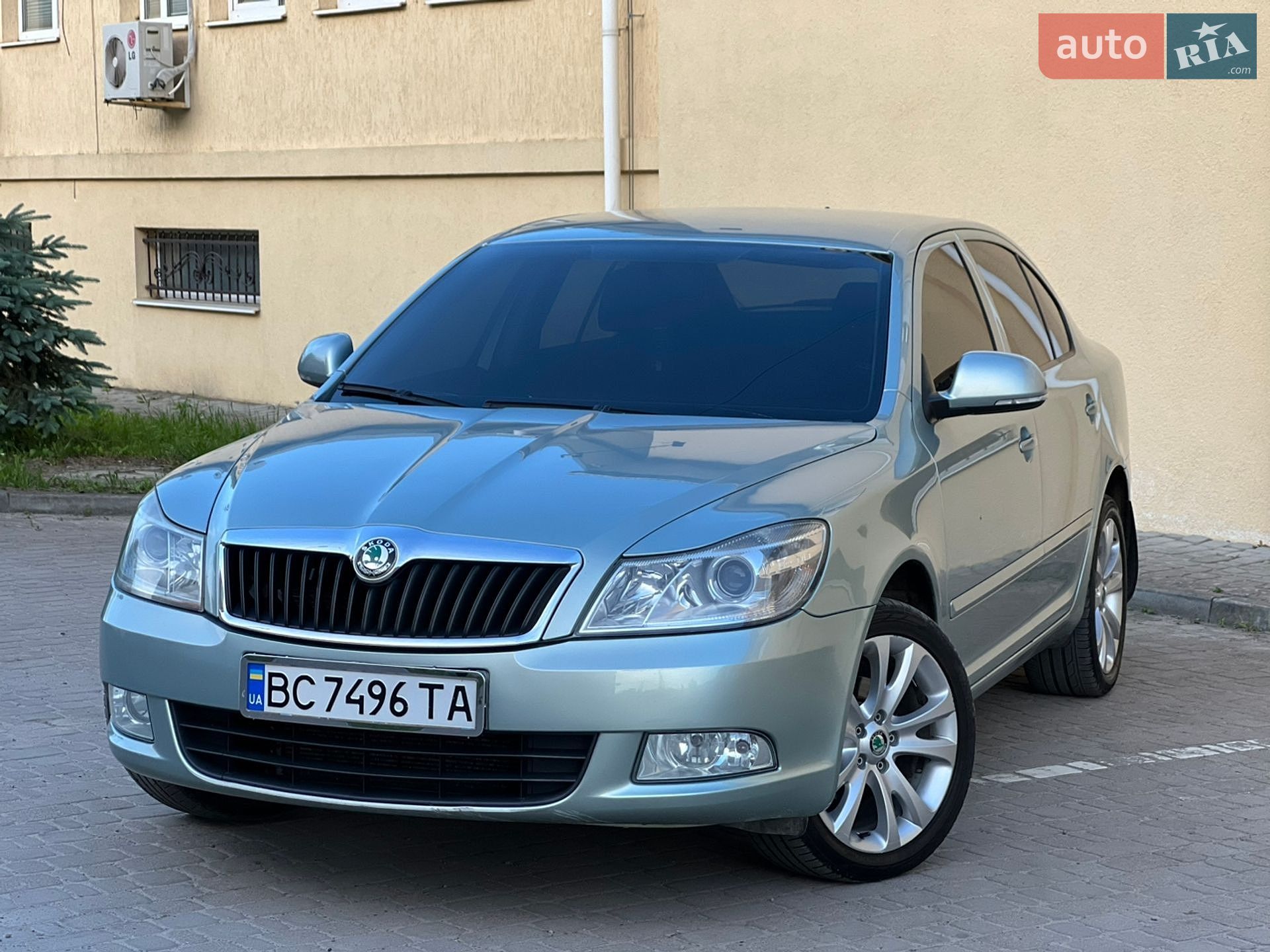 Skoda Octavia 2012 VIN Y6UCA41Z9CB153225 фото оголошення 2 з 60