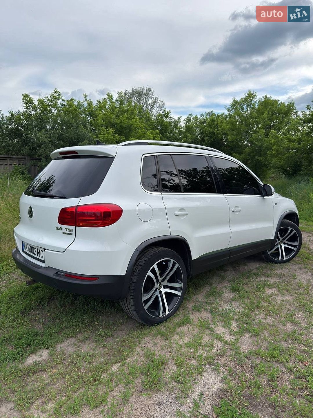 Volkswagen Tiguan 2012 VIN WVGBV3AX6DW060841 фото оголошення 5 з 17