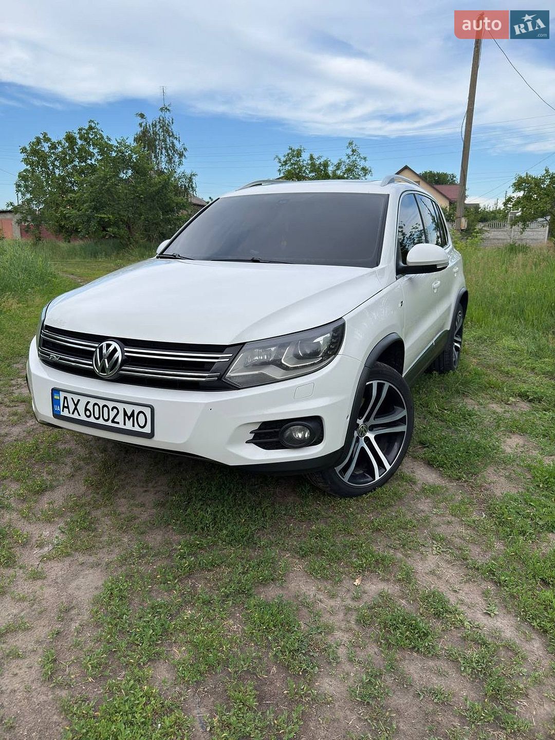 Volkswagen Tiguan 2012 VIN WVGBV3AX6DW060841 фото оголошення 4 з 17