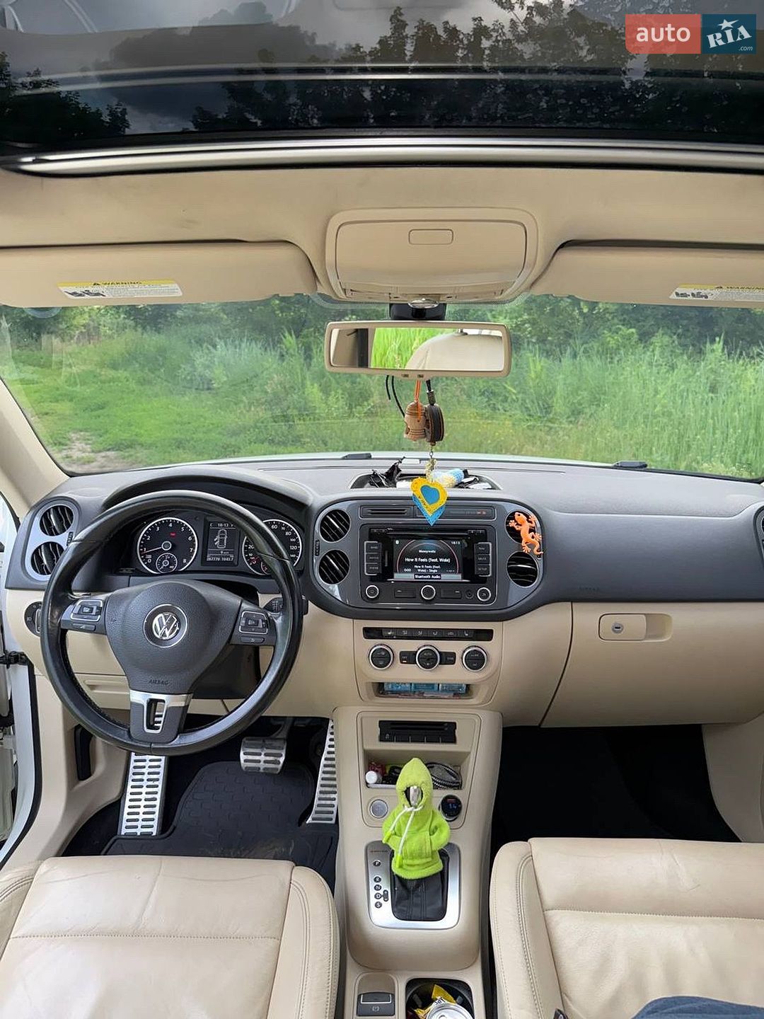 Volkswagen Tiguan 2012 VIN WVGBV3AX6DW060841 фото оголошення 9 з 17