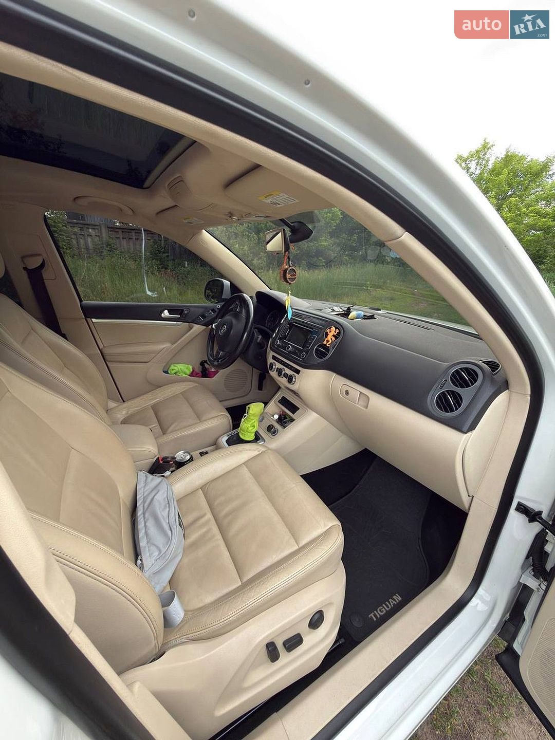 Volkswagen Tiguan 2012 VIN WVGBV3AX6DW060841 фото оголошення 12 з 17