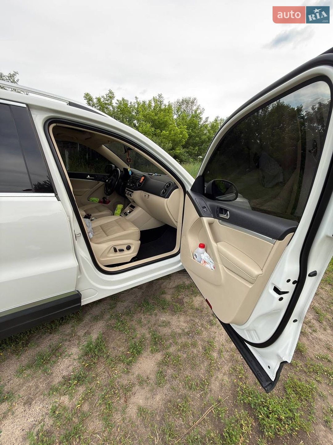 Volkswagen Tiguan 2012 VIN WVGBV3AX6DW060841 фото оголошення 13 з 17