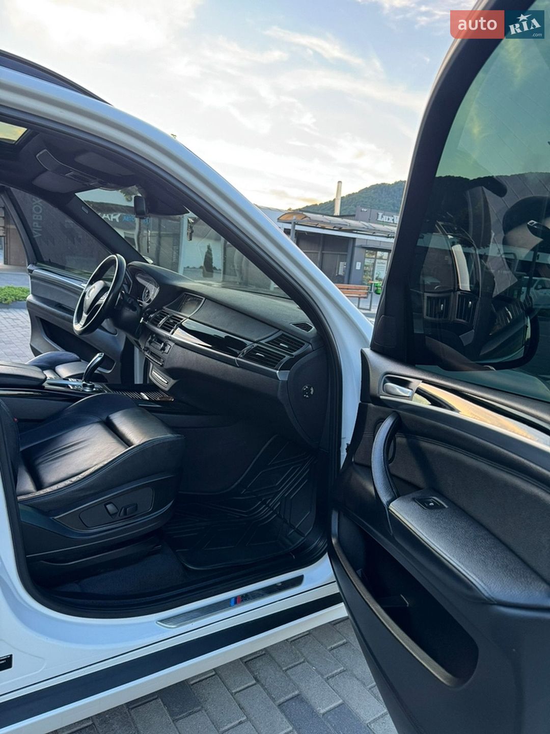 BMW X5 2012 VIN WBAZW610X0L576861 фото оголошення 11 з 20