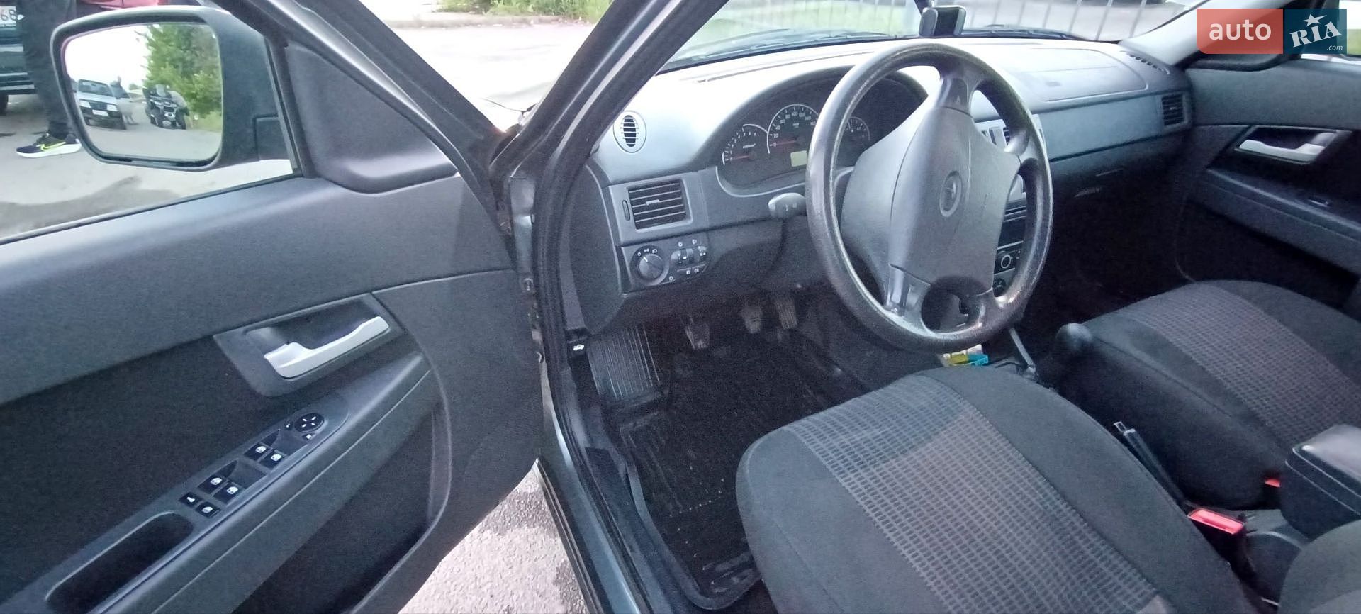 ВАЗ / Lada 2171 Priora 2011 VIN XTA217130C0070139 фото оголошення 5 з 14