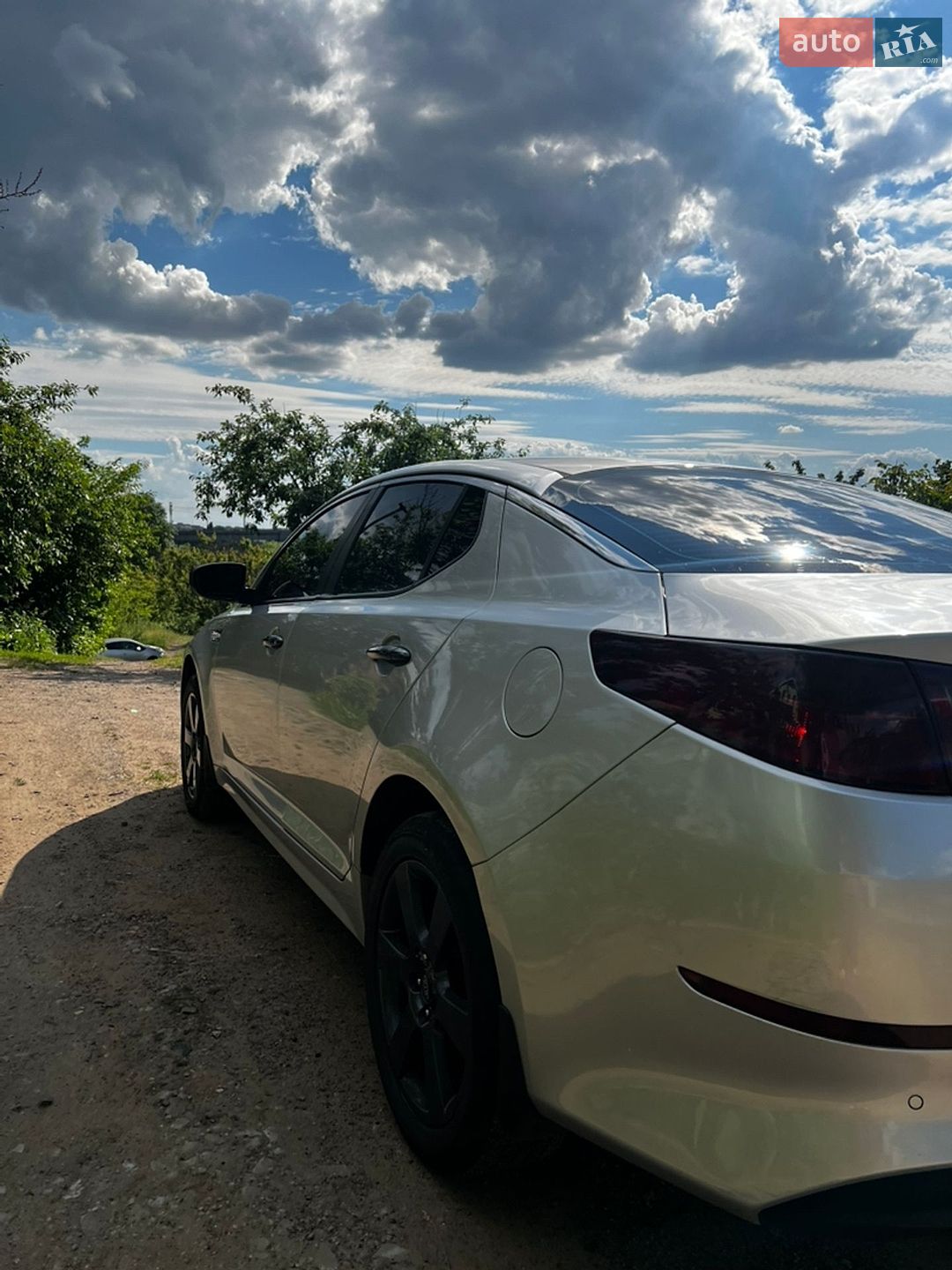 Kia K5 2014 VIN KNAGN418BFA565514 фото оголошення 3 з 22