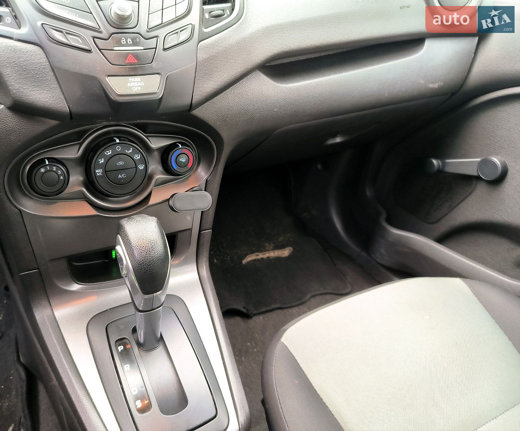 Ford Fiesta 2016 VIN 3FADP4AJ4GM201618 фото оголошення 6 з 6