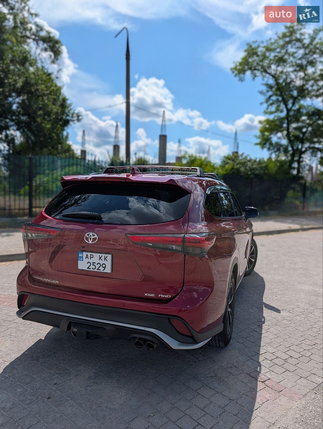 Toyota Highlander 2021 VIN 5TDJZRBH0MS119686 фото оголошення 7 з 62