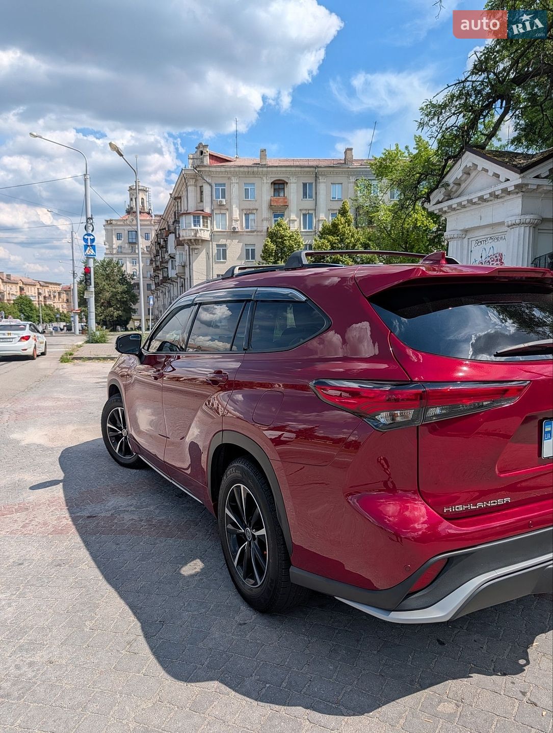 Toyota Highlander 2021 VIN 5TDJZRBH0MS119686 фото оголошення 39 з 62
