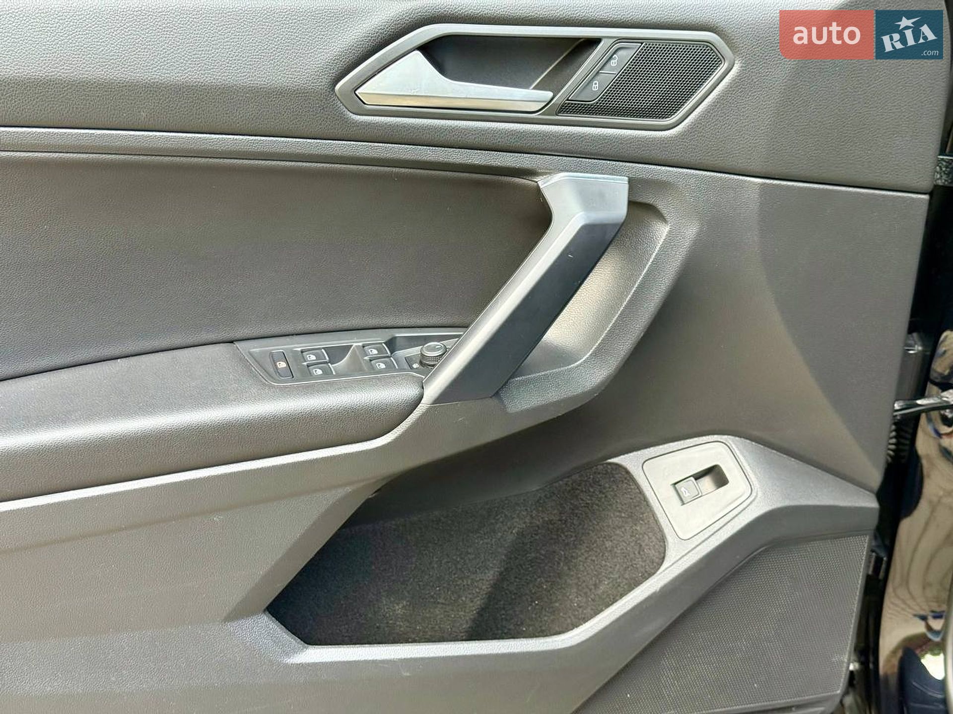 Volkswagen Tiguan Allspace 2020 VIN 3VV3B7AX4MM032014 фото оголошення 21 з 49