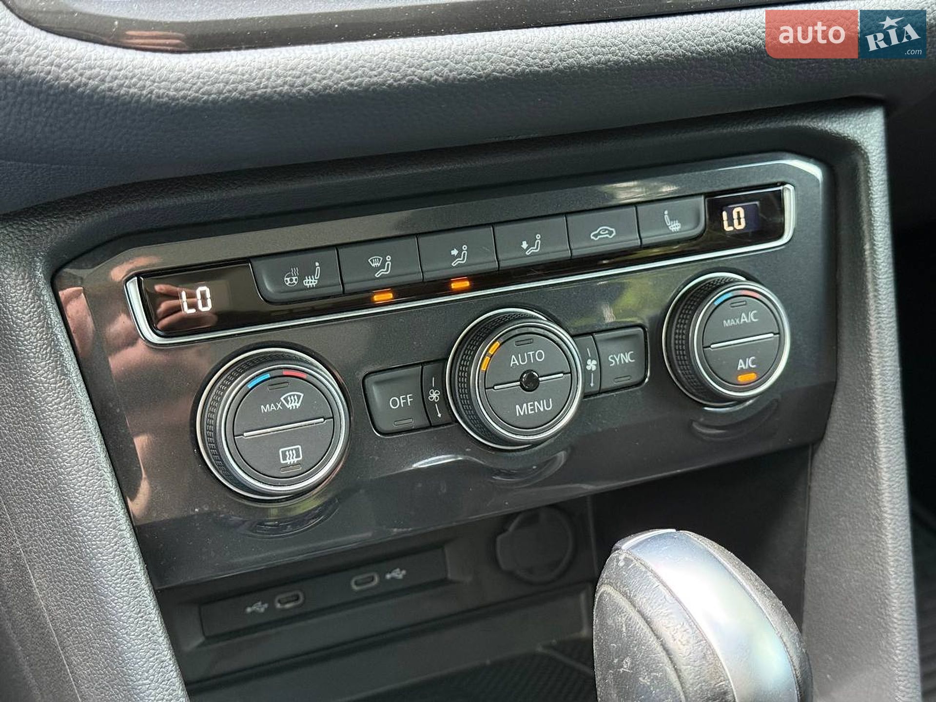 Volkswagen Tiguan Allspace 2020 VIN 3VV3B7AX4MM032014 фото оголошення 41 з 49