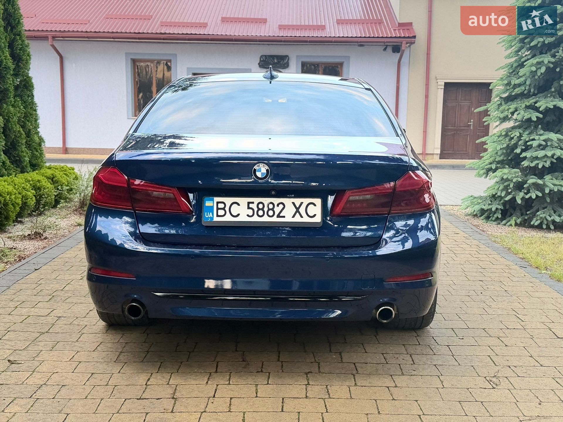 BMW 5 Series 2018 VIN WBAJB1C56JB085165 фото оголошення 14 з 34