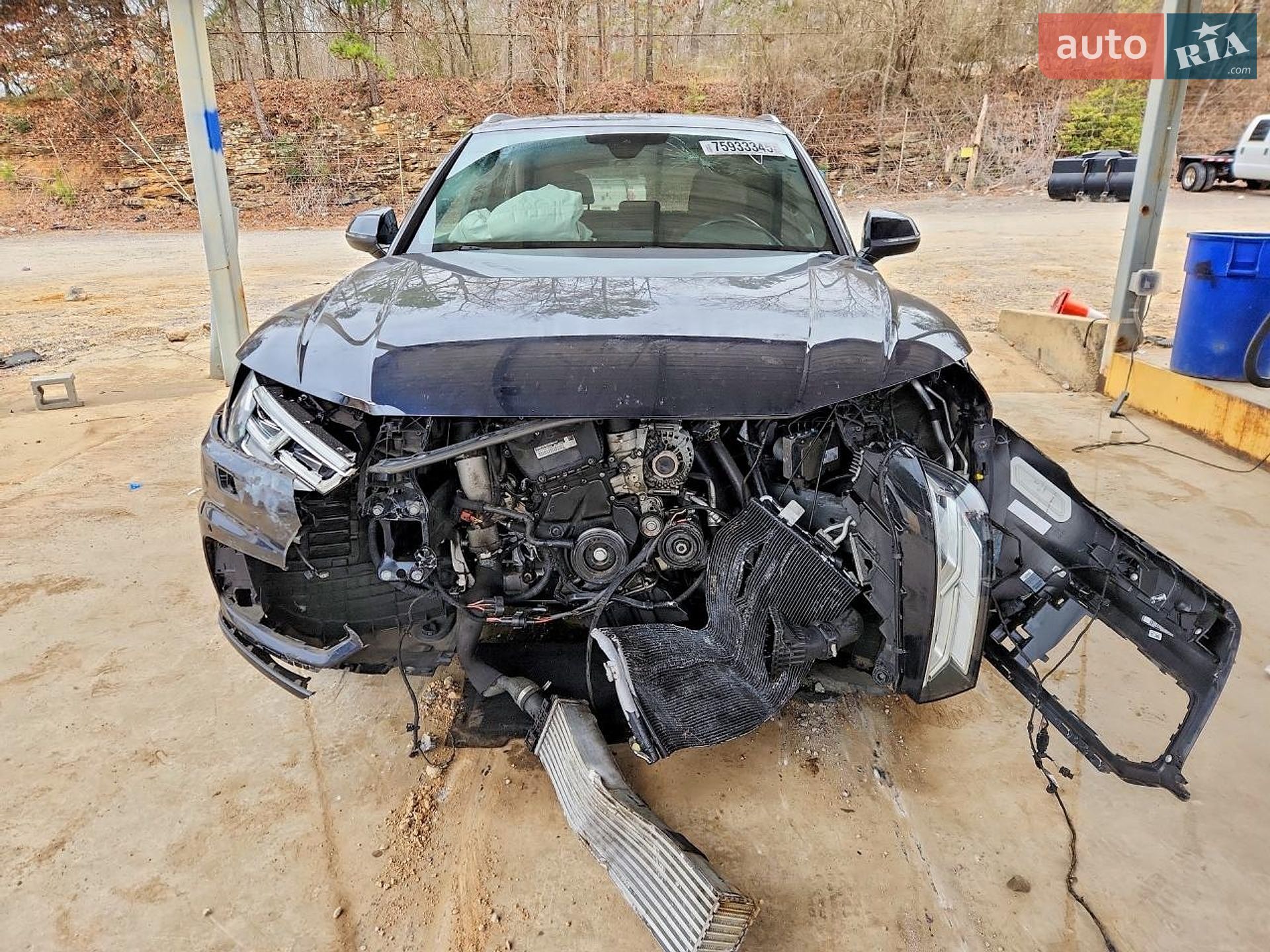 Audi Q5 2018 VIN WA1BNAFY7J2227912 фото оголошення 5 з 13