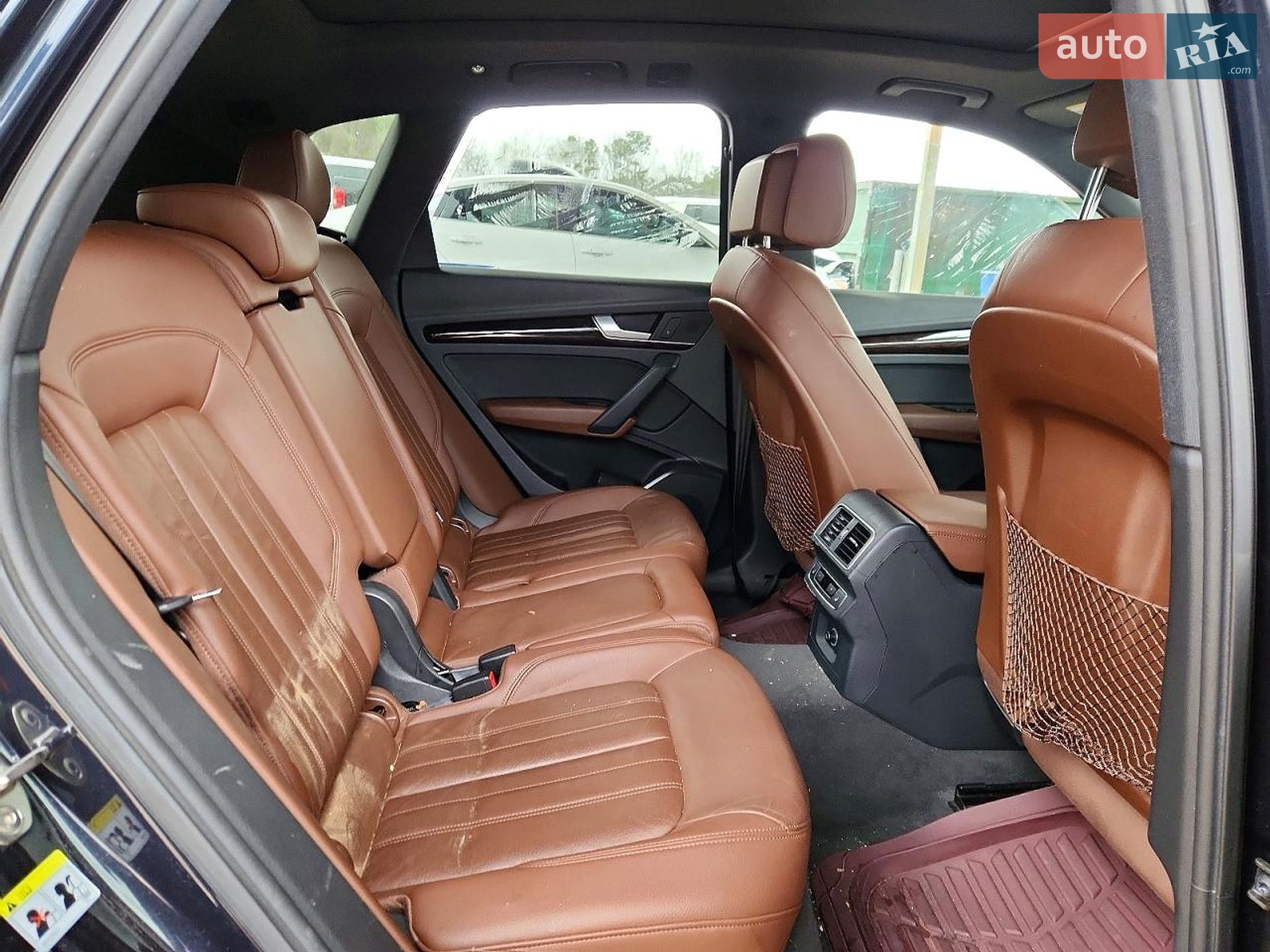 Audi Q5 2018 VIN WA1BNAFY7J2227912 фото оголошення 11 з 13