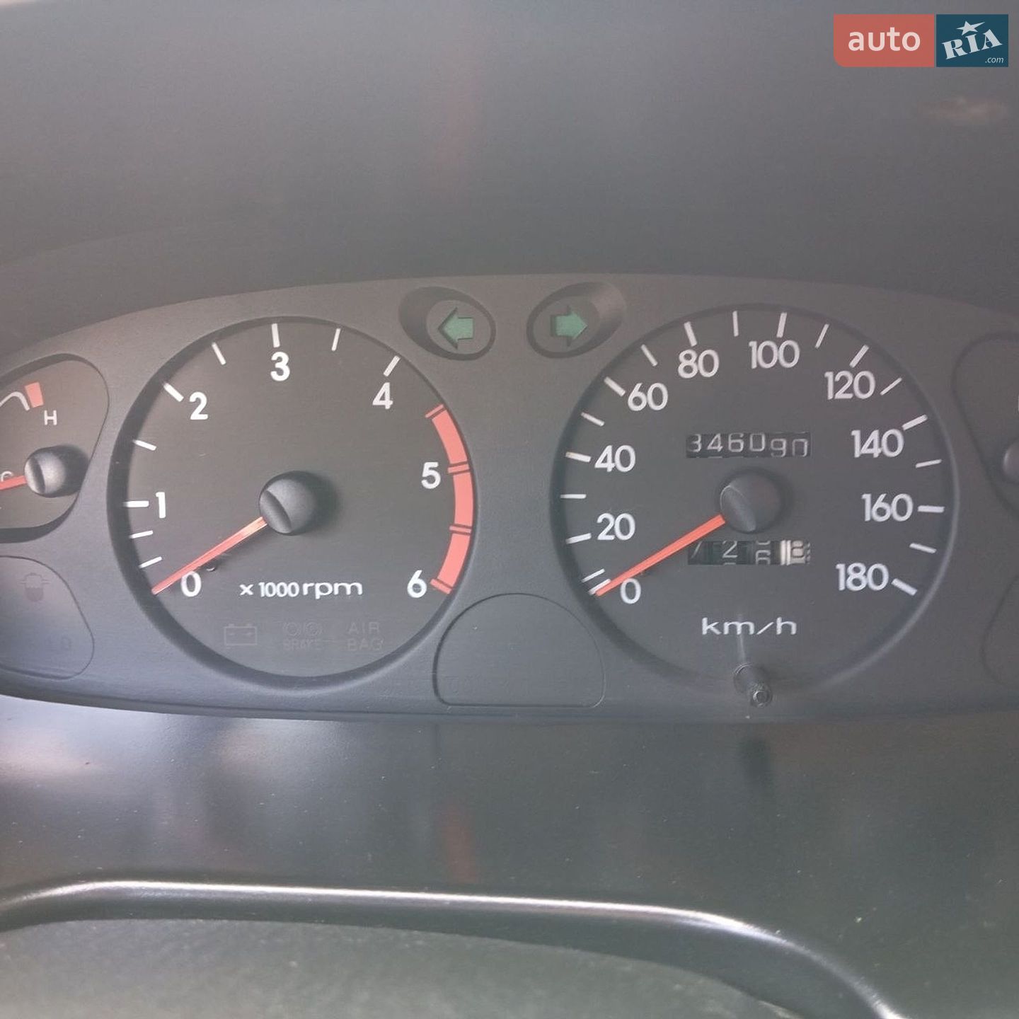 Hyundai H 200 2000 VIN KMJWVH7HPYU228757 фото оголошення 8 з 14