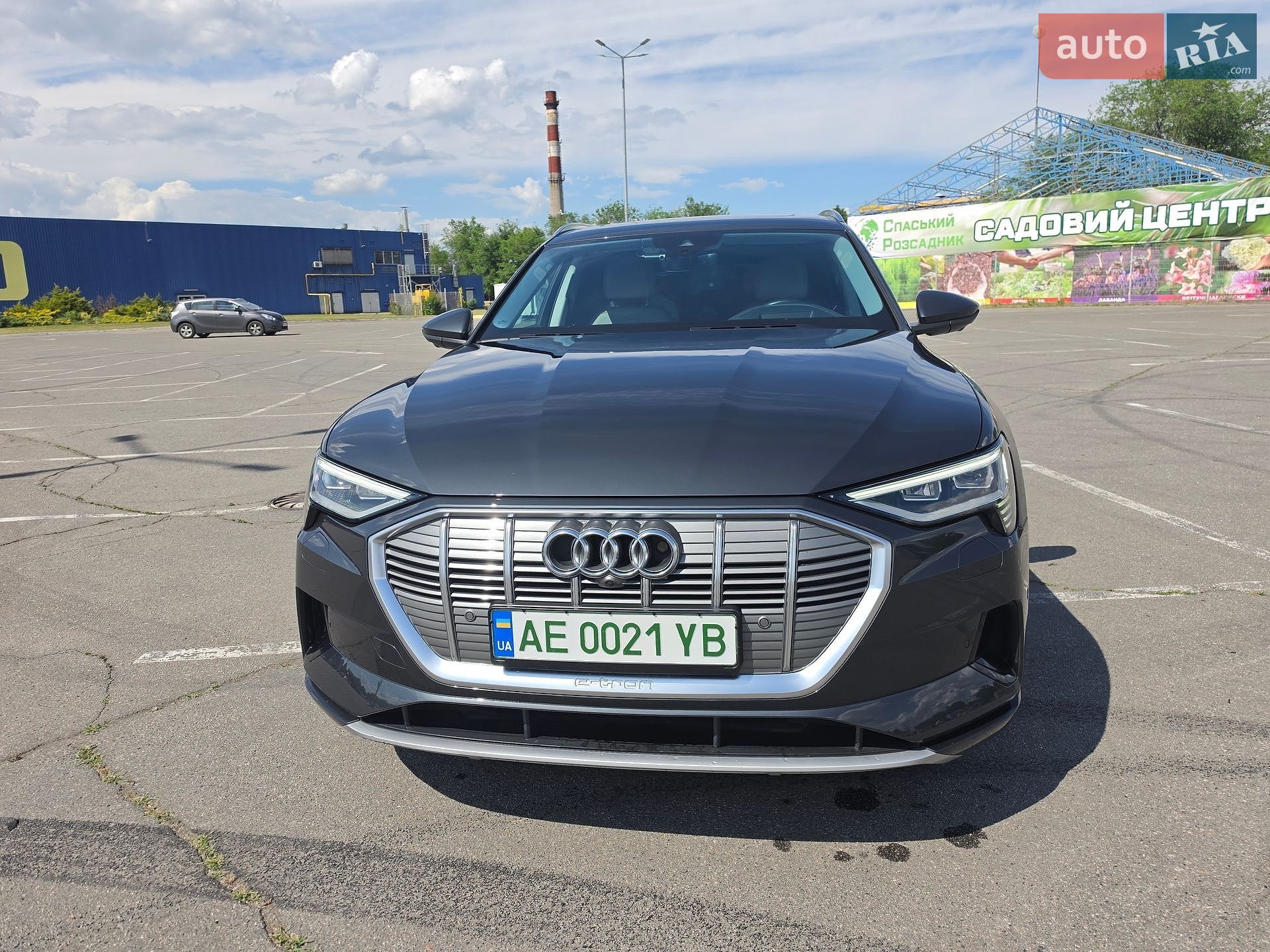 Audi e-tron 2020 VIN WAUZZZGE8LB017797 фото оголошення 3 з 45