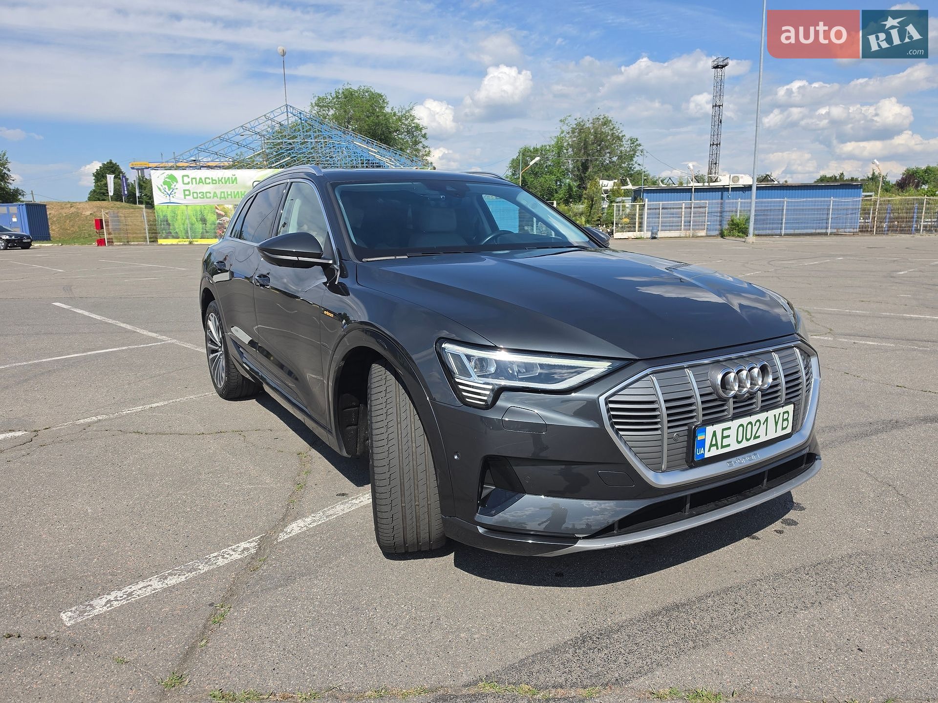 Audi e-tron 2020 VIN WAUZZZGE8LB017797 фото оголошення 5 з 45