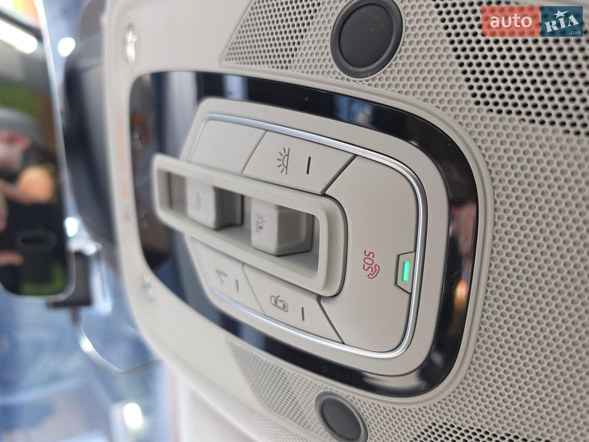 Audi e-tron 2020 VIN WAUZZZGE8LB017797 фото оголошення 33 з 45