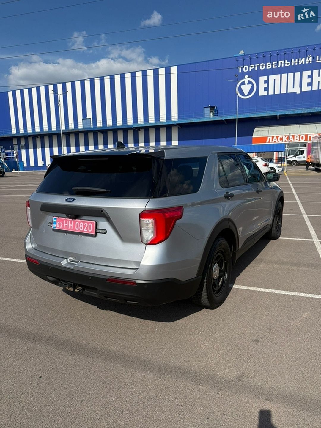 Ford Explorer 2019 VIN 1FM5K8AC8LGA03727 фото оголошення 5 з 20