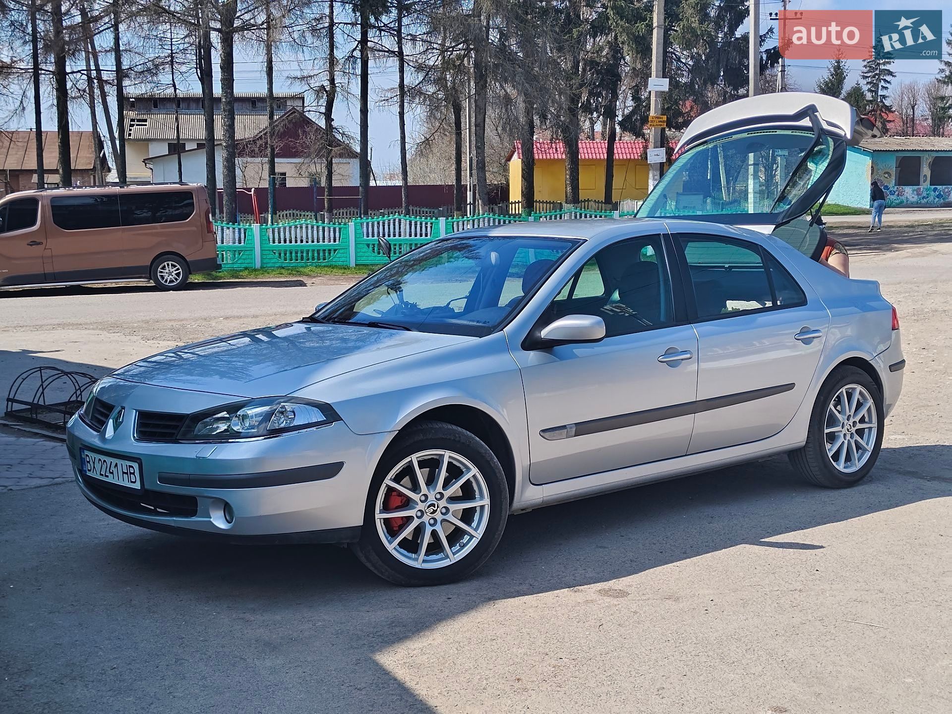 Renault Laguna 2006 VIN VF1BGCPBE35735295 фото оголошення 2 з 20