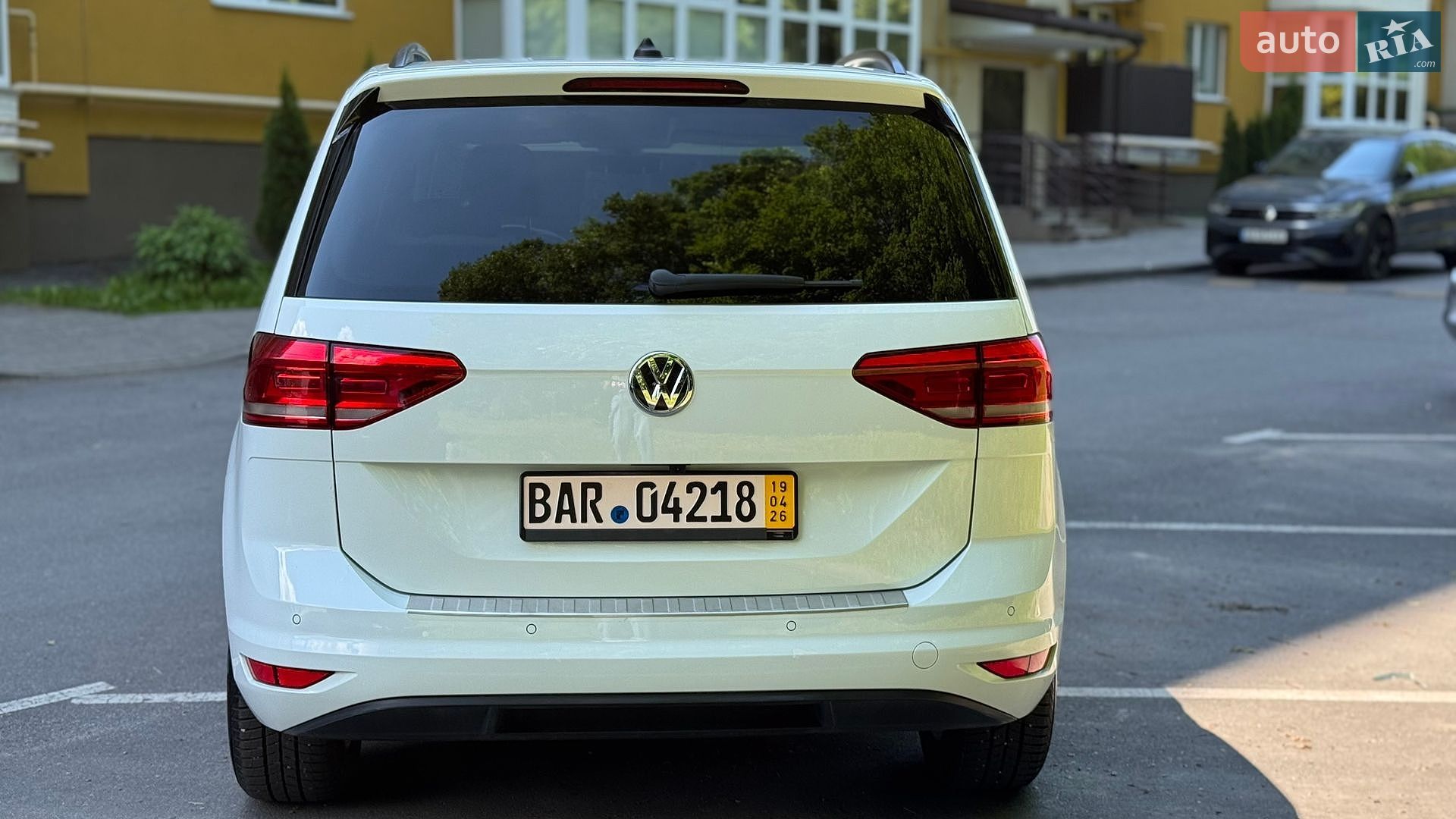 Volkswagen Touran 2019 VIN WVGZZZ1TZLW011446 фото оголошення 10 з 35