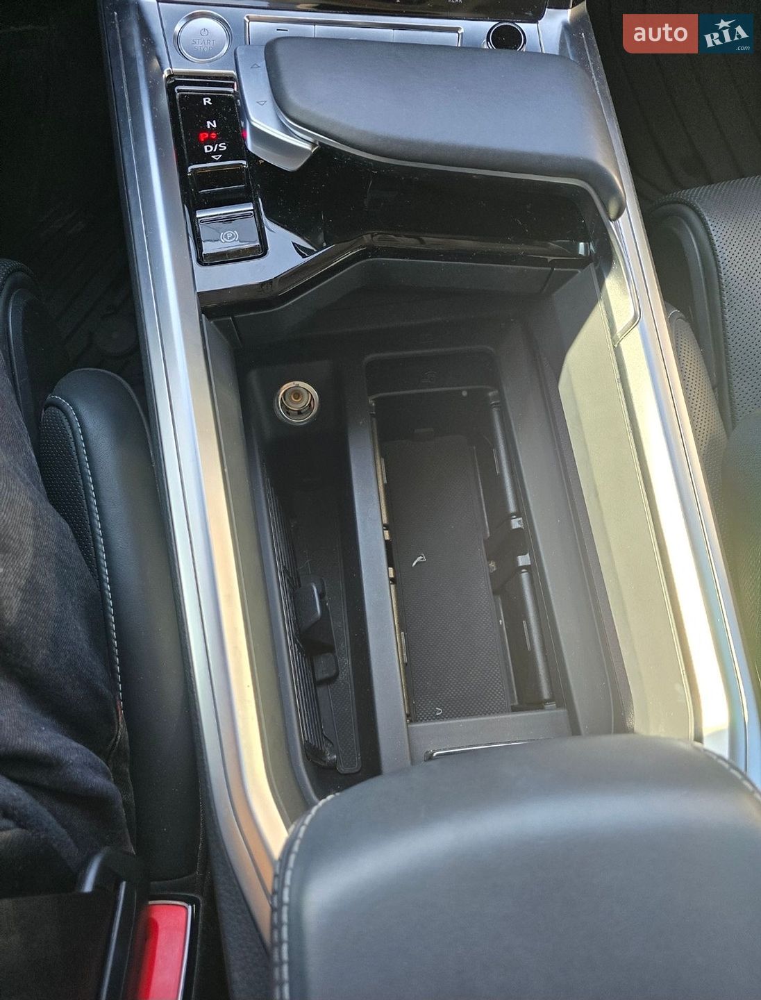 Audi e-tron 2019 VIN WA1VABGE7KB023213 фото оголошення 39 з 47