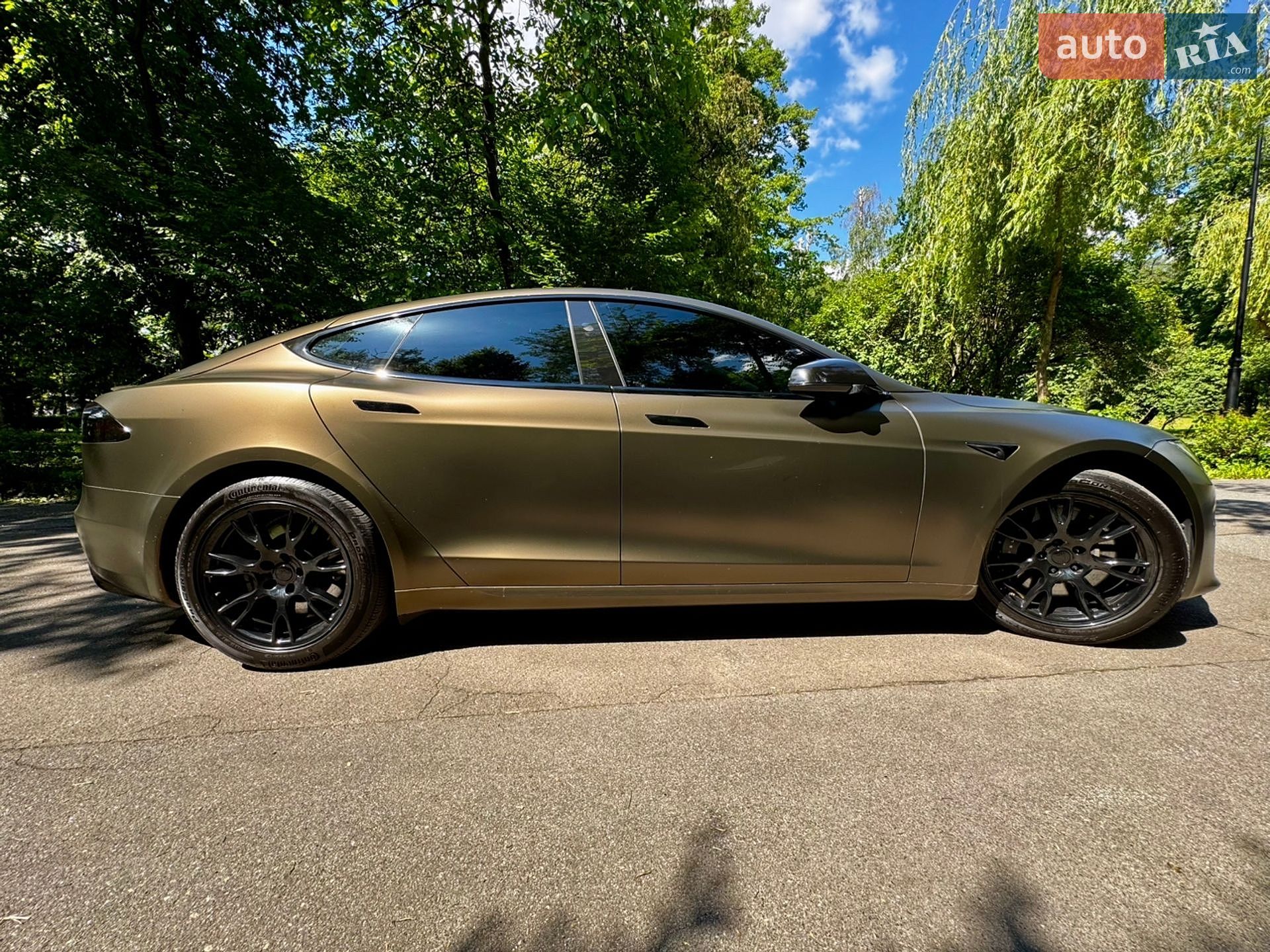 Tesla Model S 2023 VIN 5YJSA1E54PF512274 фото оголошення 4 з 28