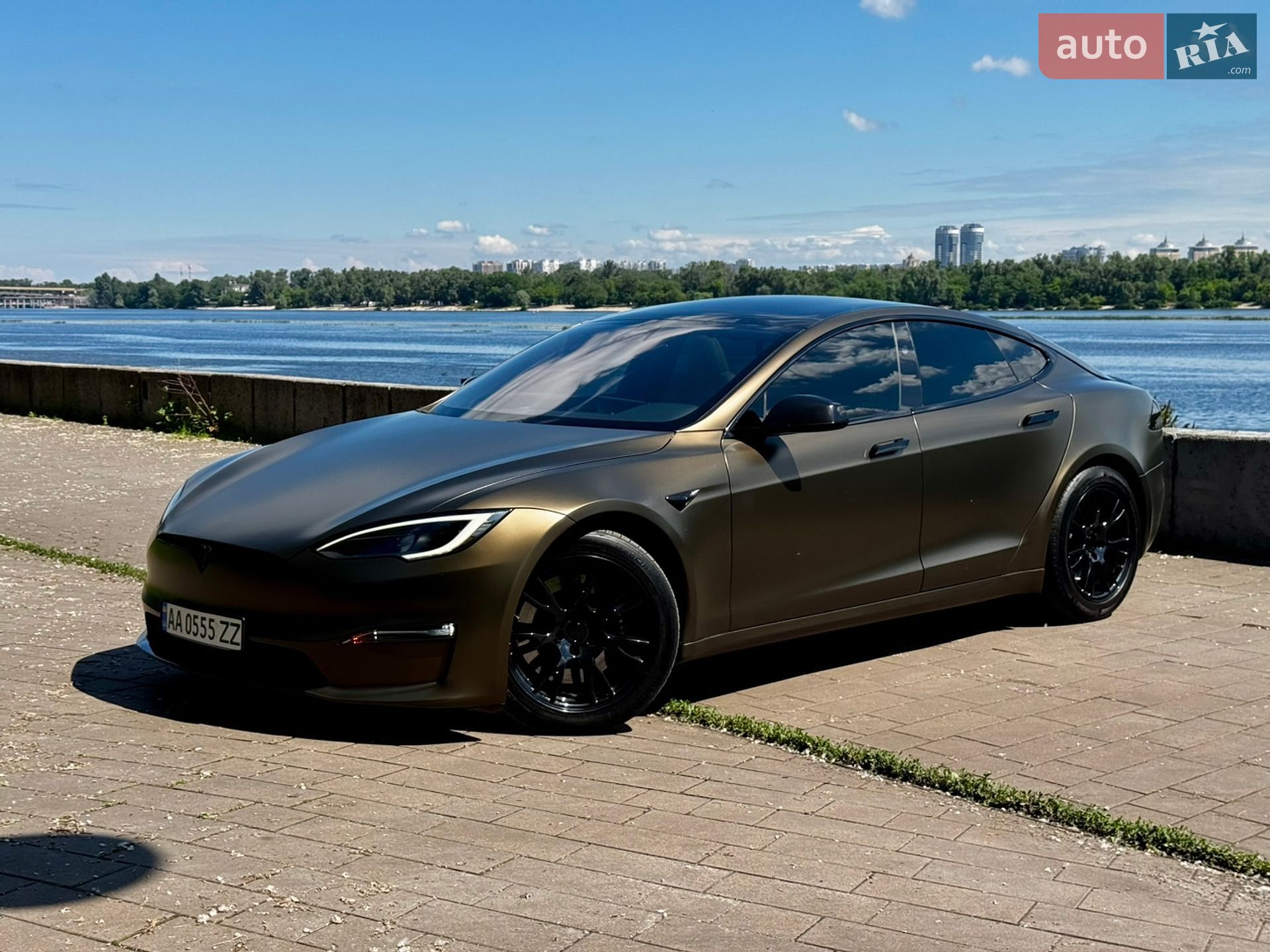 Tesla Model S 2023 VIN 5YJSA1E54PF512274 фото оголошення 6 з 28
