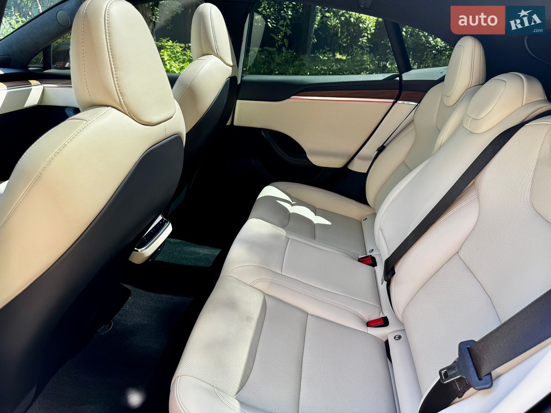 Tesla Model S 2023 VIN 5YJSA1E54PF512274 фото оголошення 20 з 28
