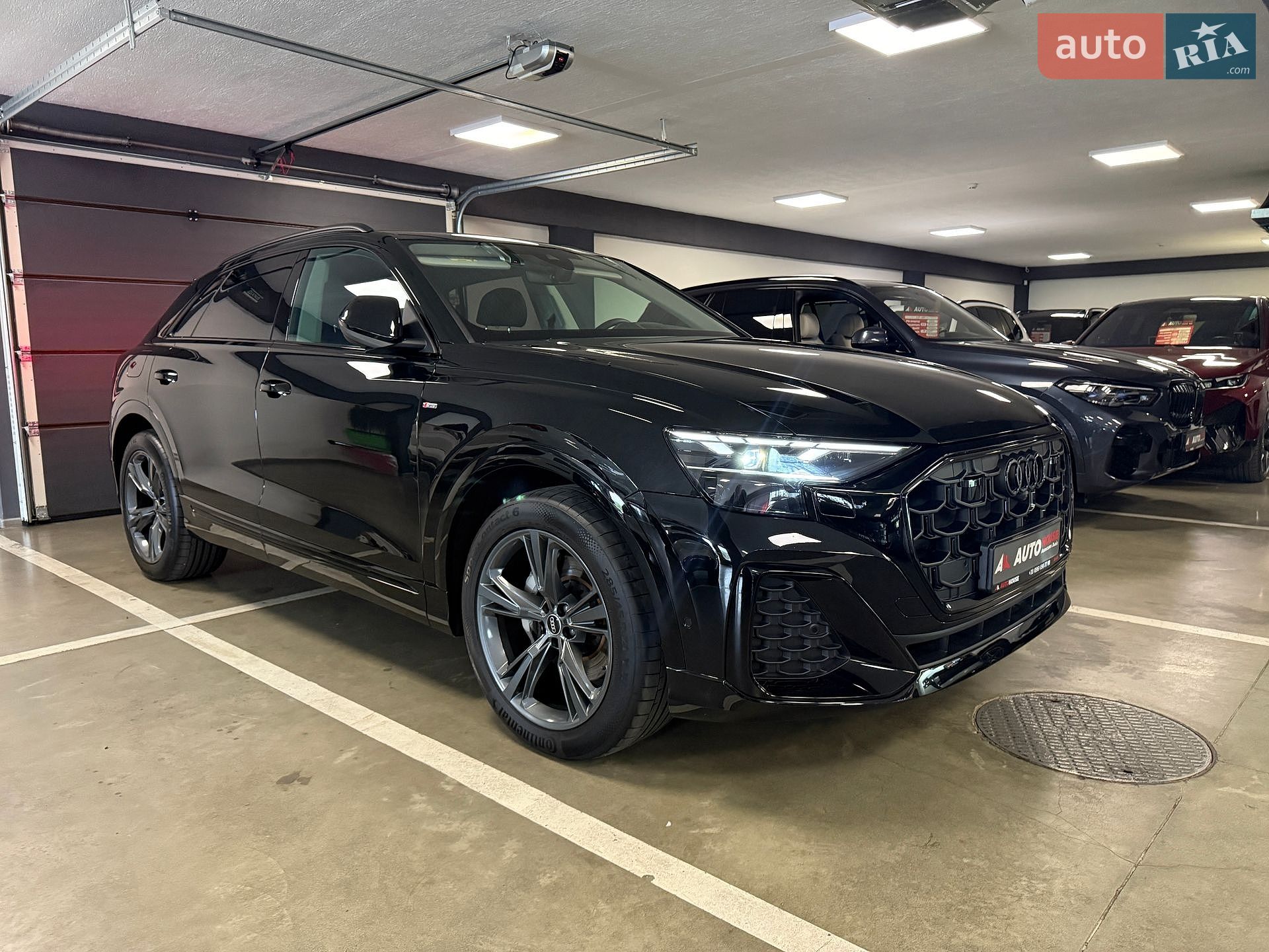 AUDI Q8 2025 VIN WAUZZZF17TD000220 фото оголошення 2 з 33