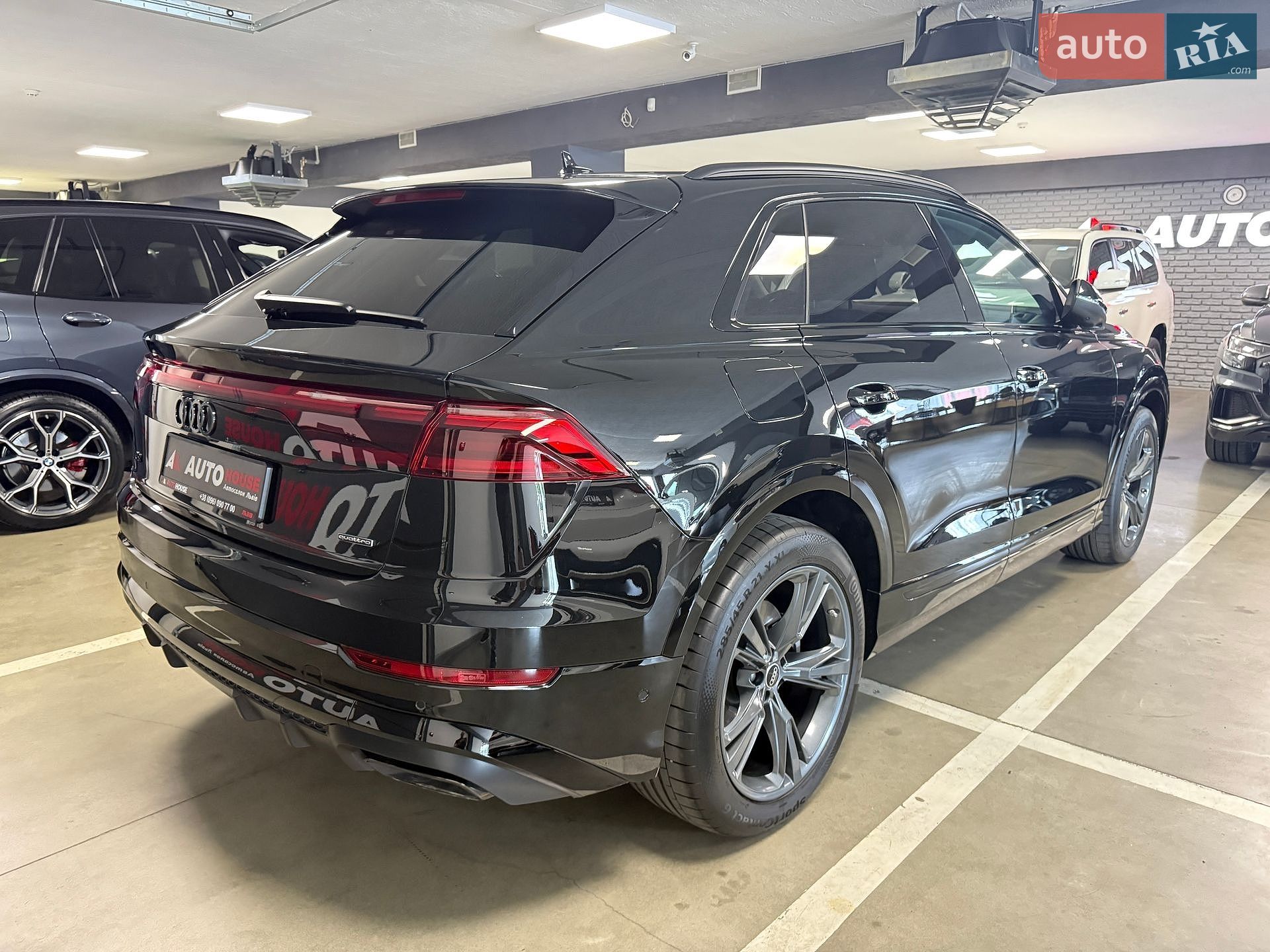AUDI Q8 2025 VIN WAUZZZF17TD000220 фото оголошення 5 з 33
