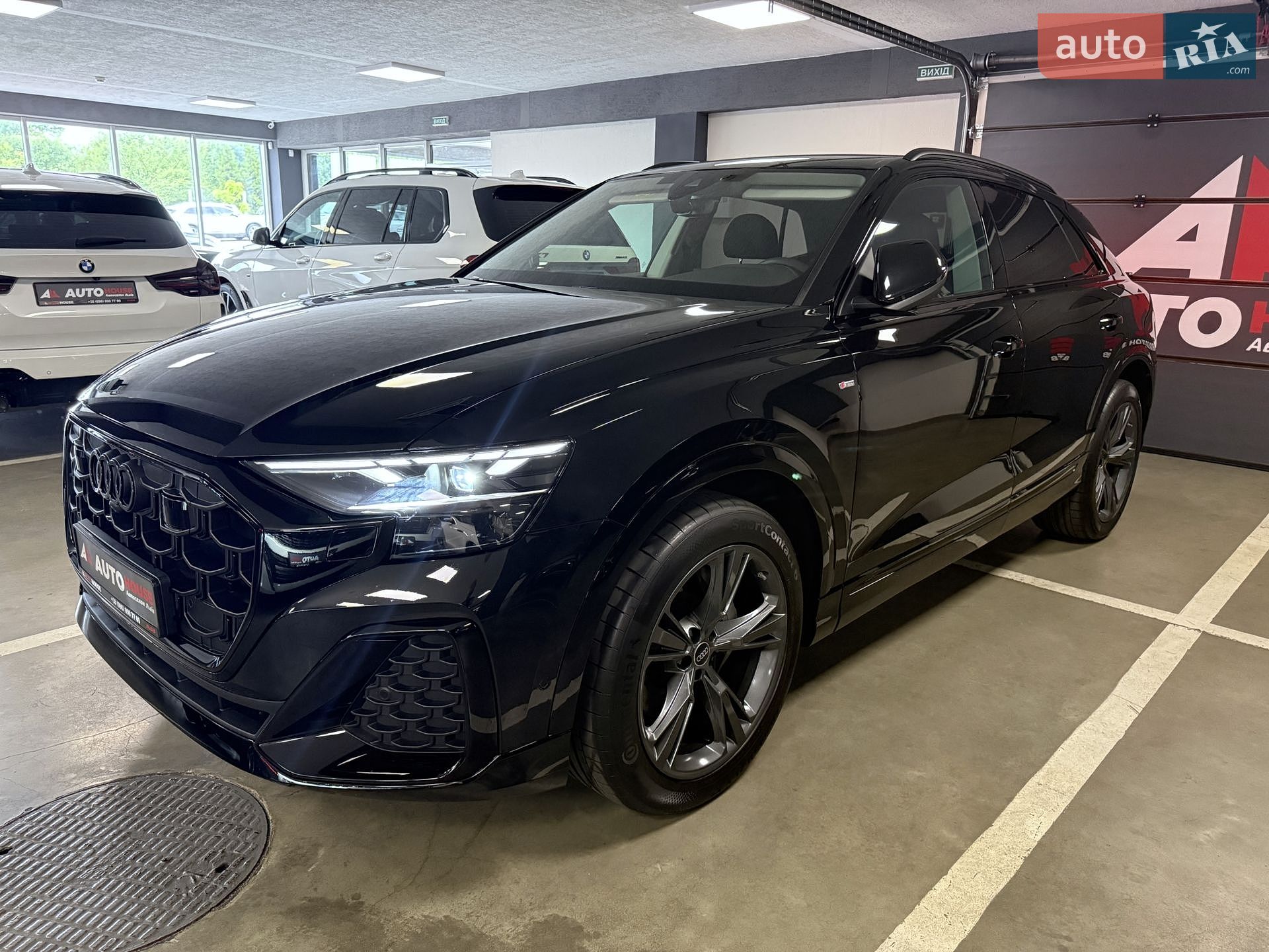 AUDI Q8 2025 VIN WAUZZZF17TD000220 фото оголошення 8 з 33