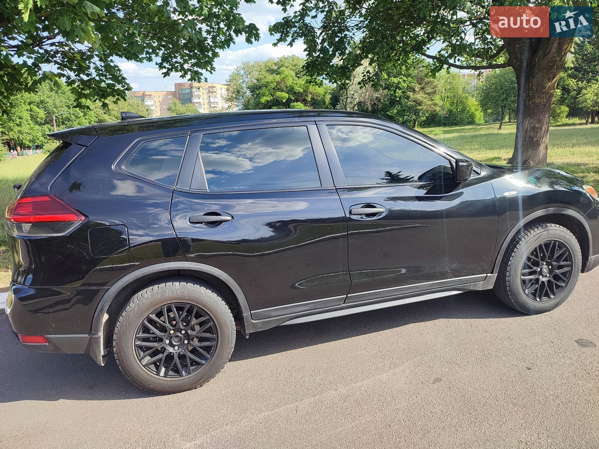 Nissan Rogue 2017 VIN KNMAT2MT8HP571217 фото оголошення 17 з 24