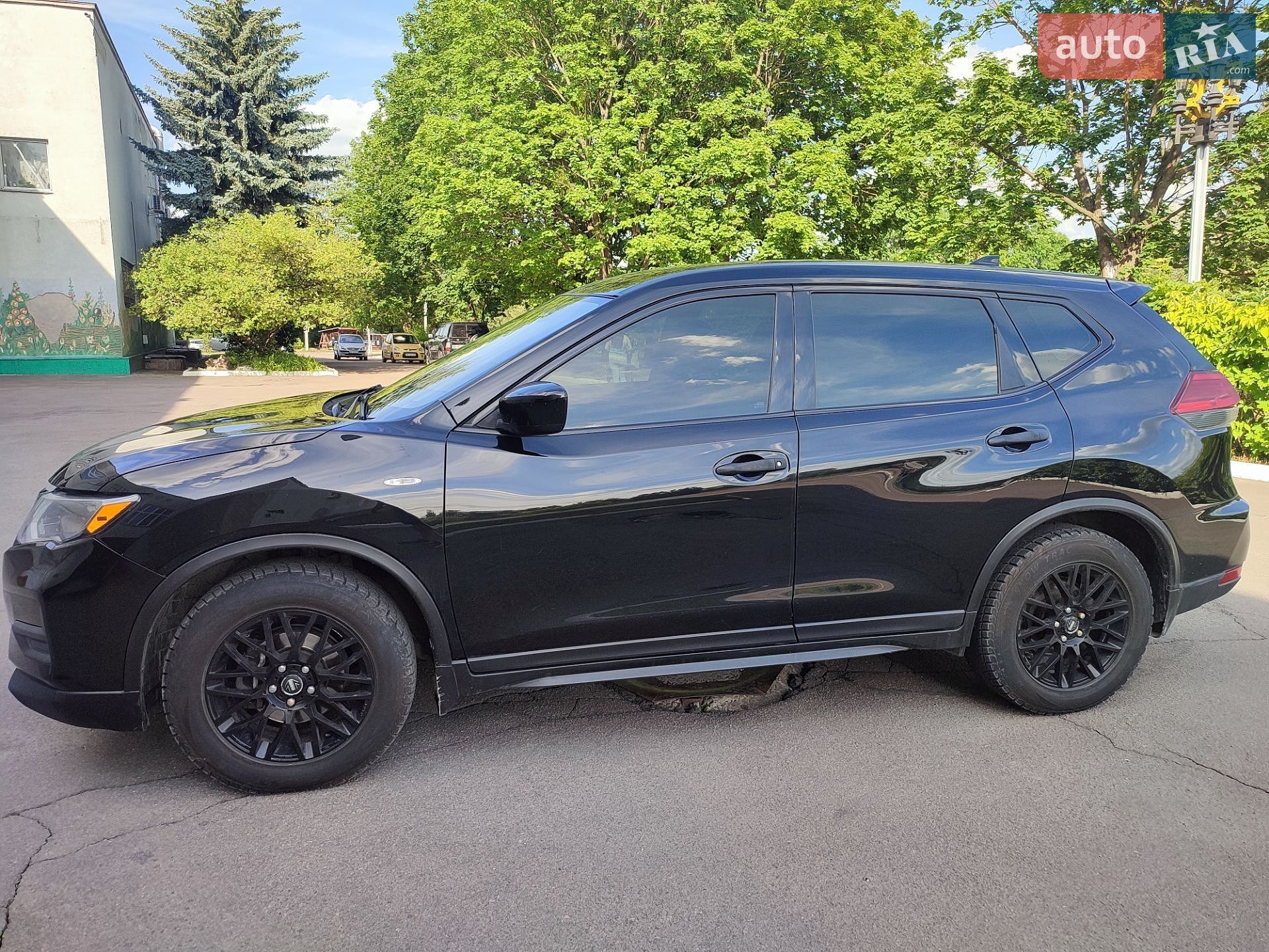 Nissan Rogue 2017 VIN KNMAT2MT8HP571217 фото оголошення 18 з 24