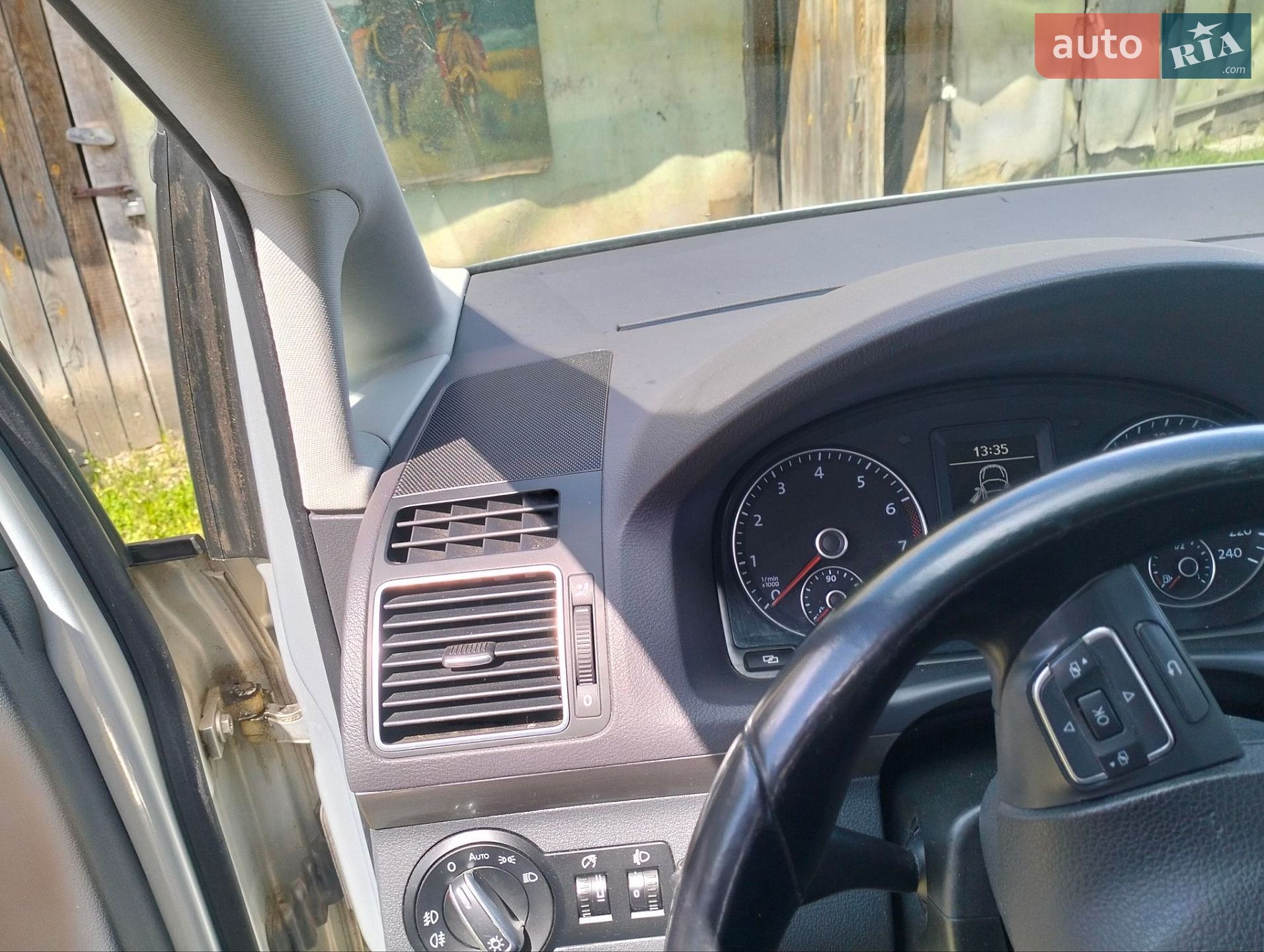 Volkswagen Touran 2011 VIN WVGZZZ1TZBW005483 фото оголошення 12 з 16