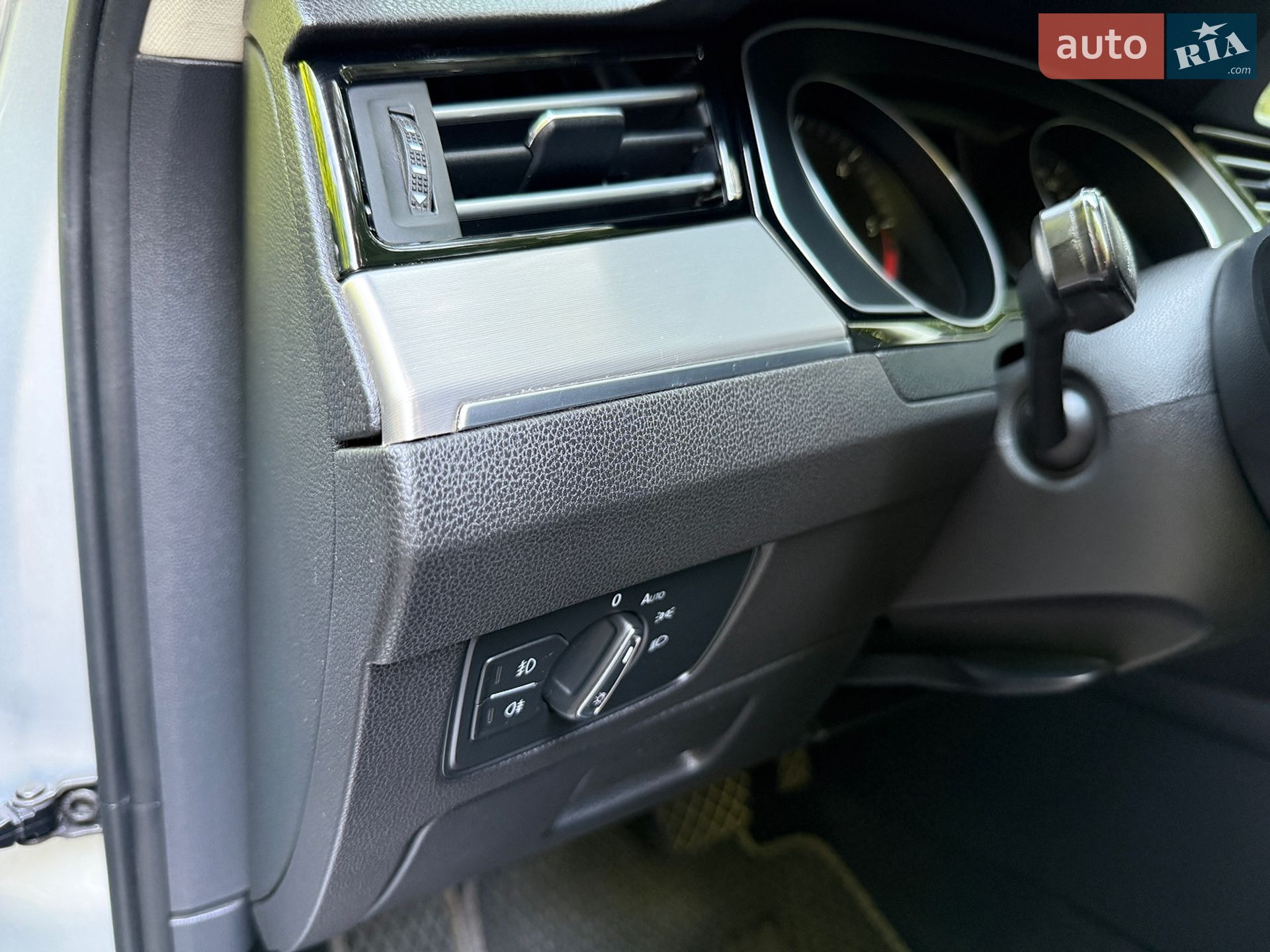 Volkswagen Passat 2015 VIN WVWZZZ3CZFE461538 фото оголошення 23 з 35