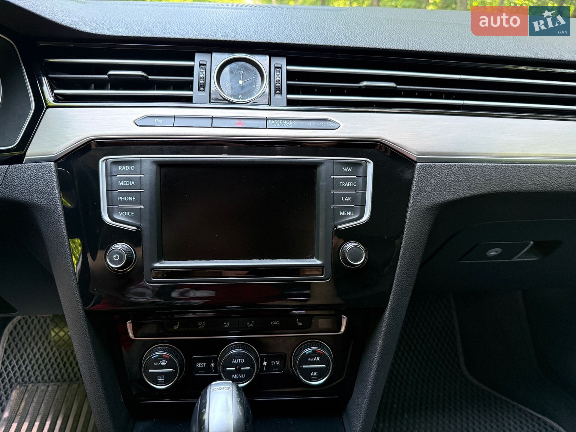 Volkswagen Passat 2015 VIN WVWZZZ3CZFE461538 фото оголошення 25 з 35