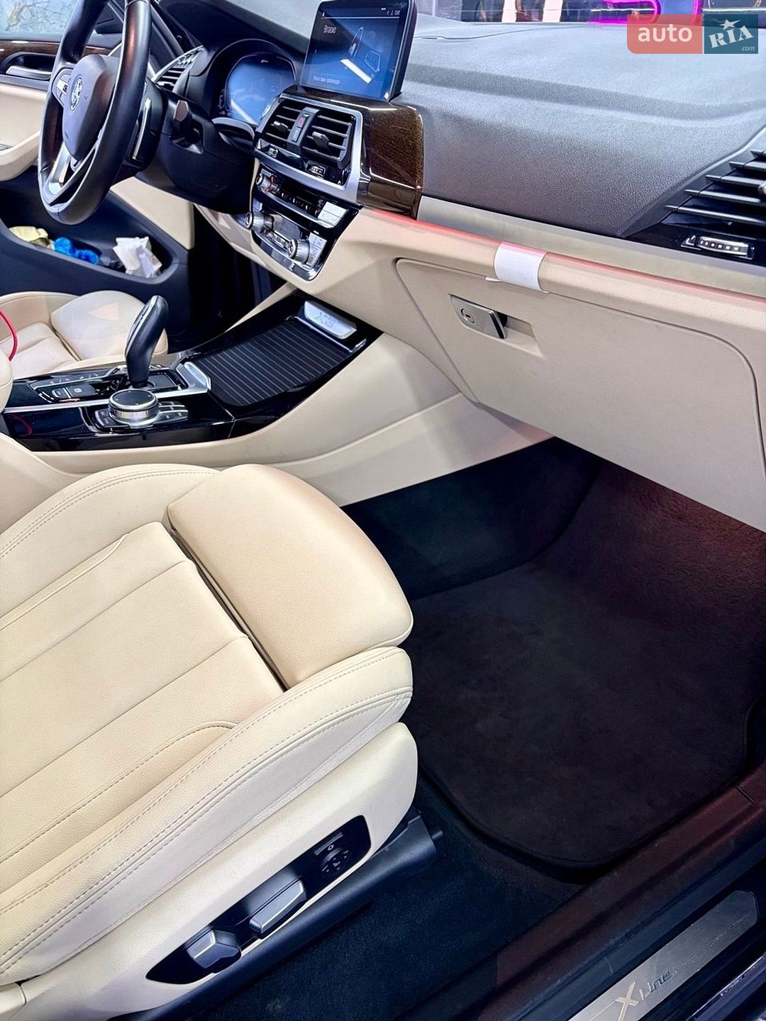 BMW X3 2020 VIN 5UXTS1C01M9F37083 фото оголошення 11 з 28