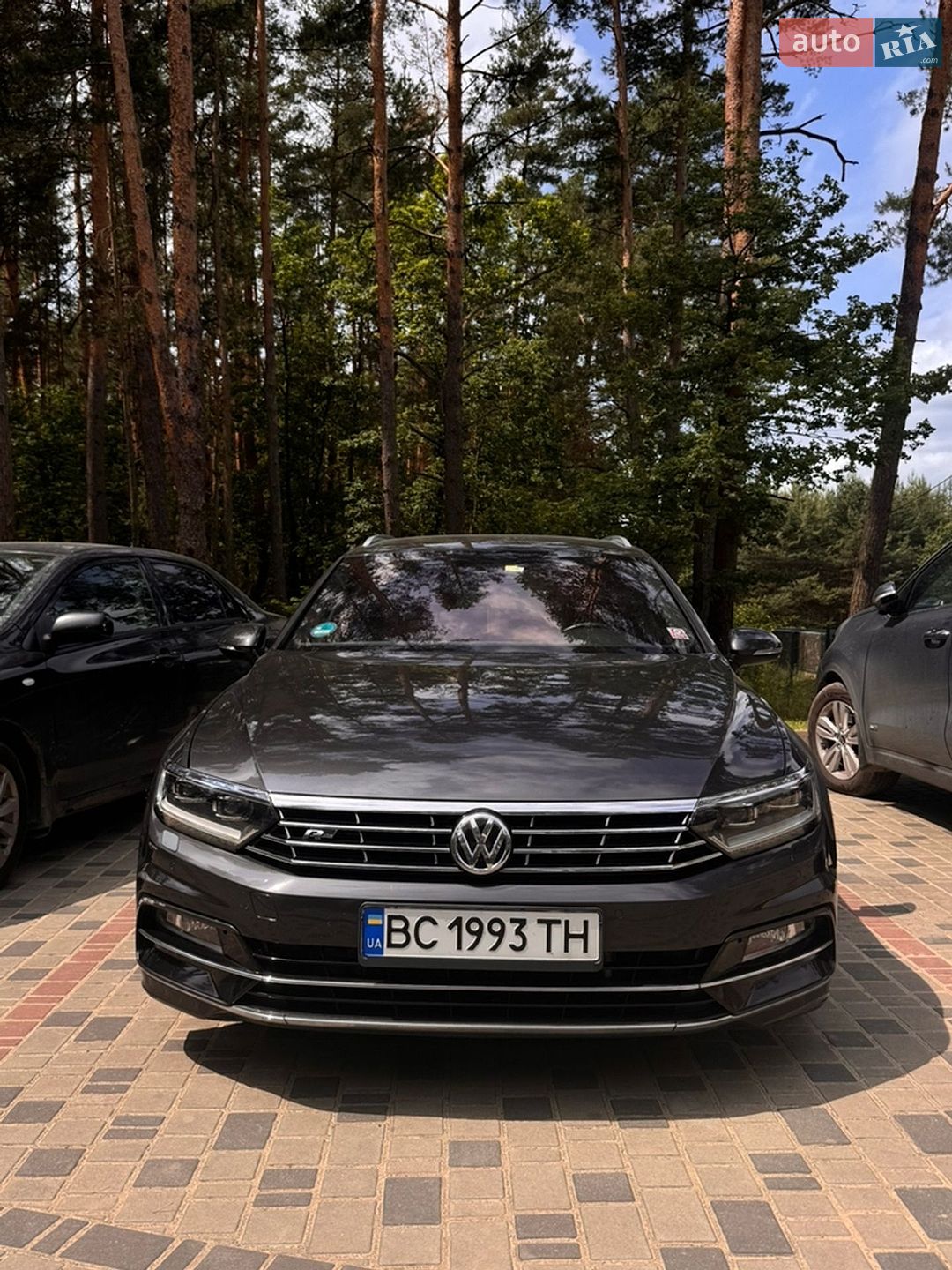 Volkswagen Passat 2018 VIN WVWZZZ3CZJE216913 фото оголошення 2 з 21